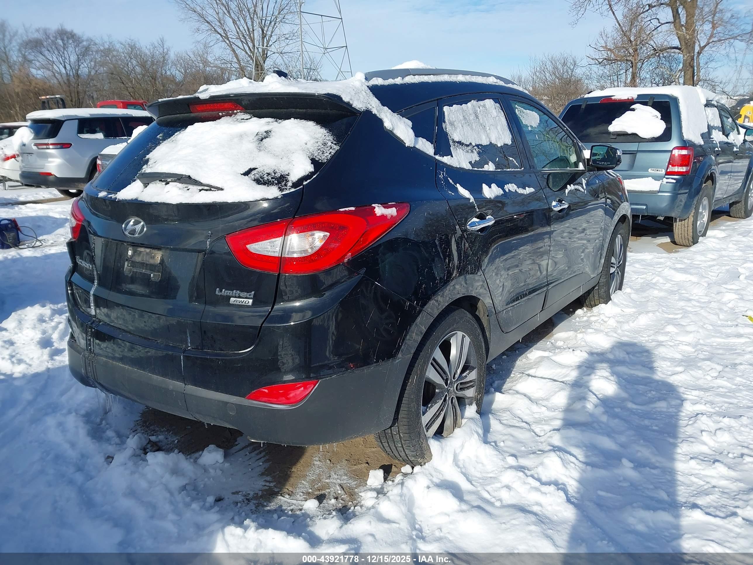 HYUNDAI TUCSON image 4