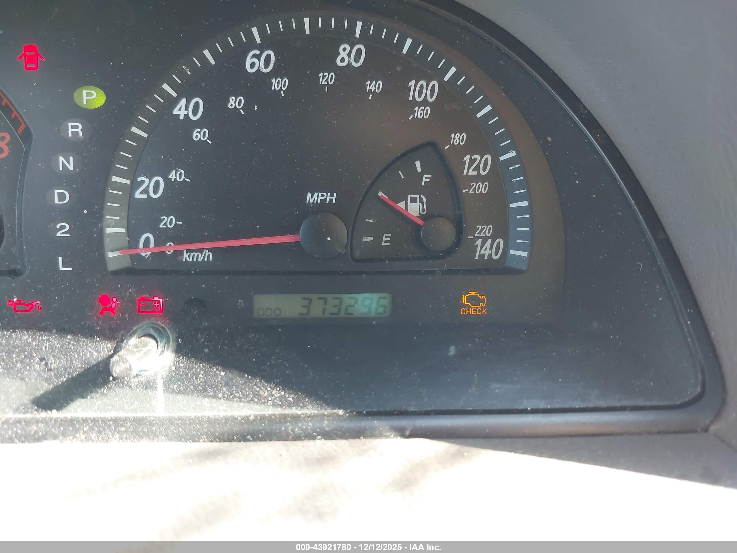 TOYOTA CAMRY image 7