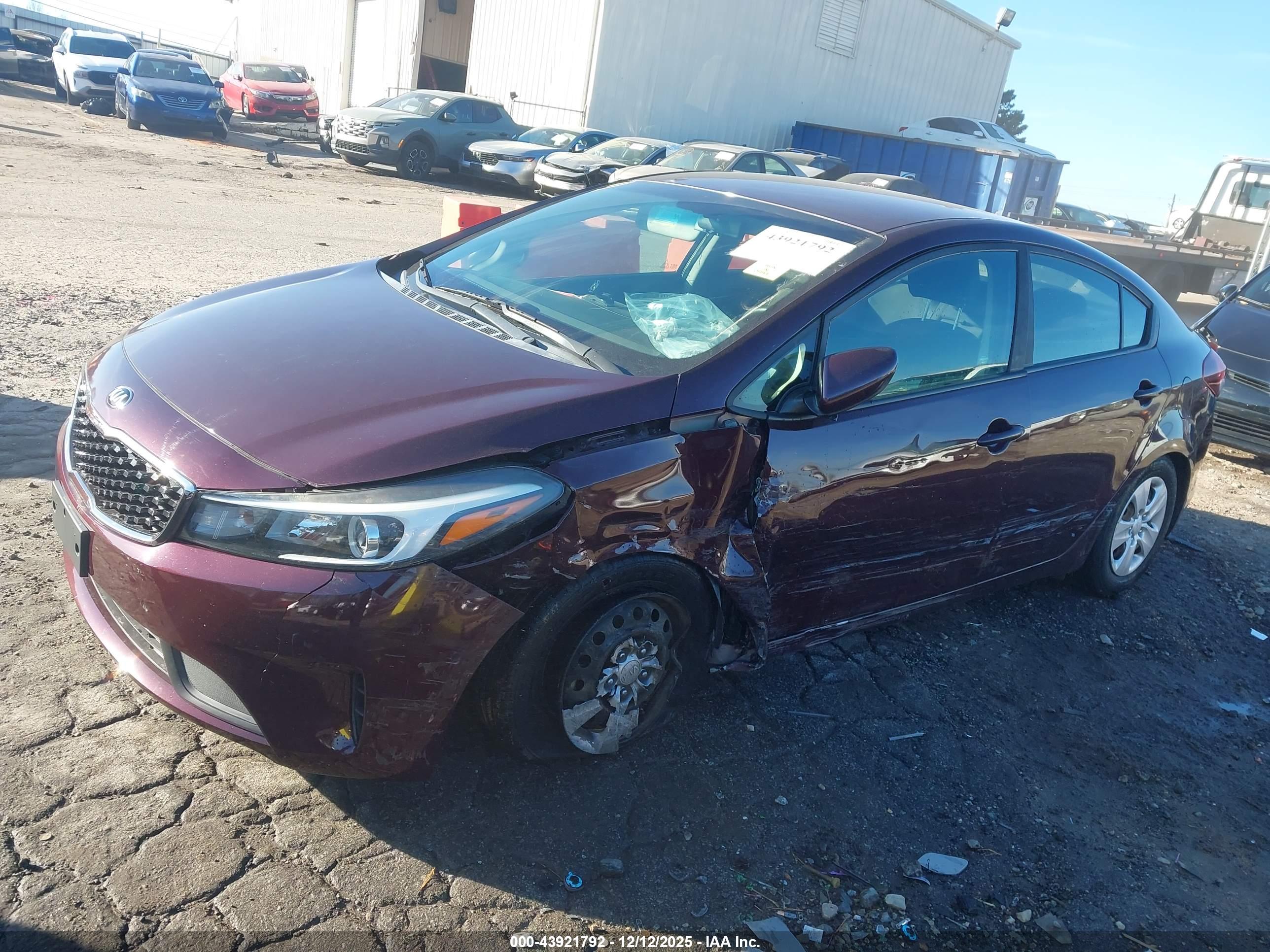 KIA FORTE image 2