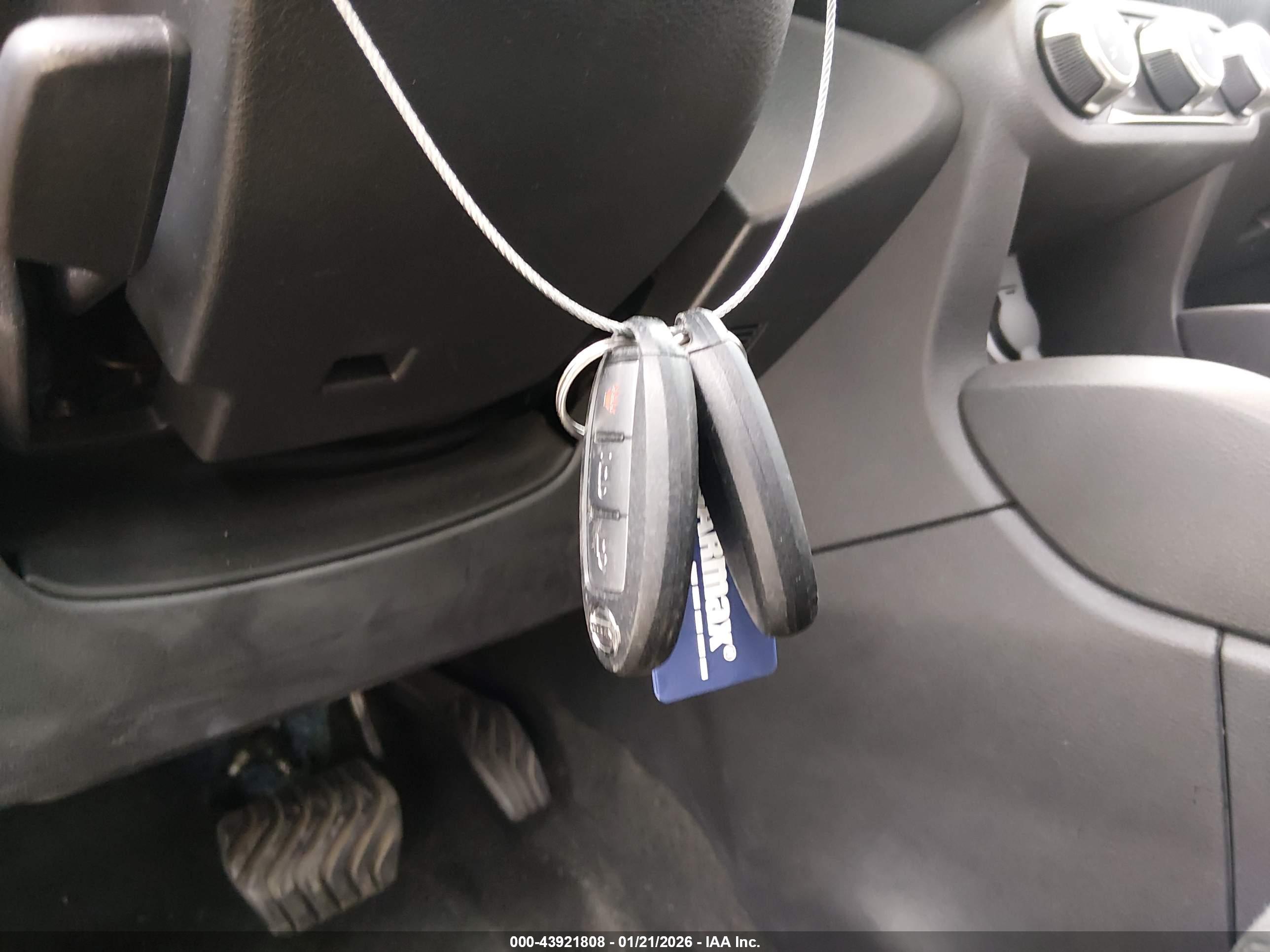 NISSAN KICKS image 11