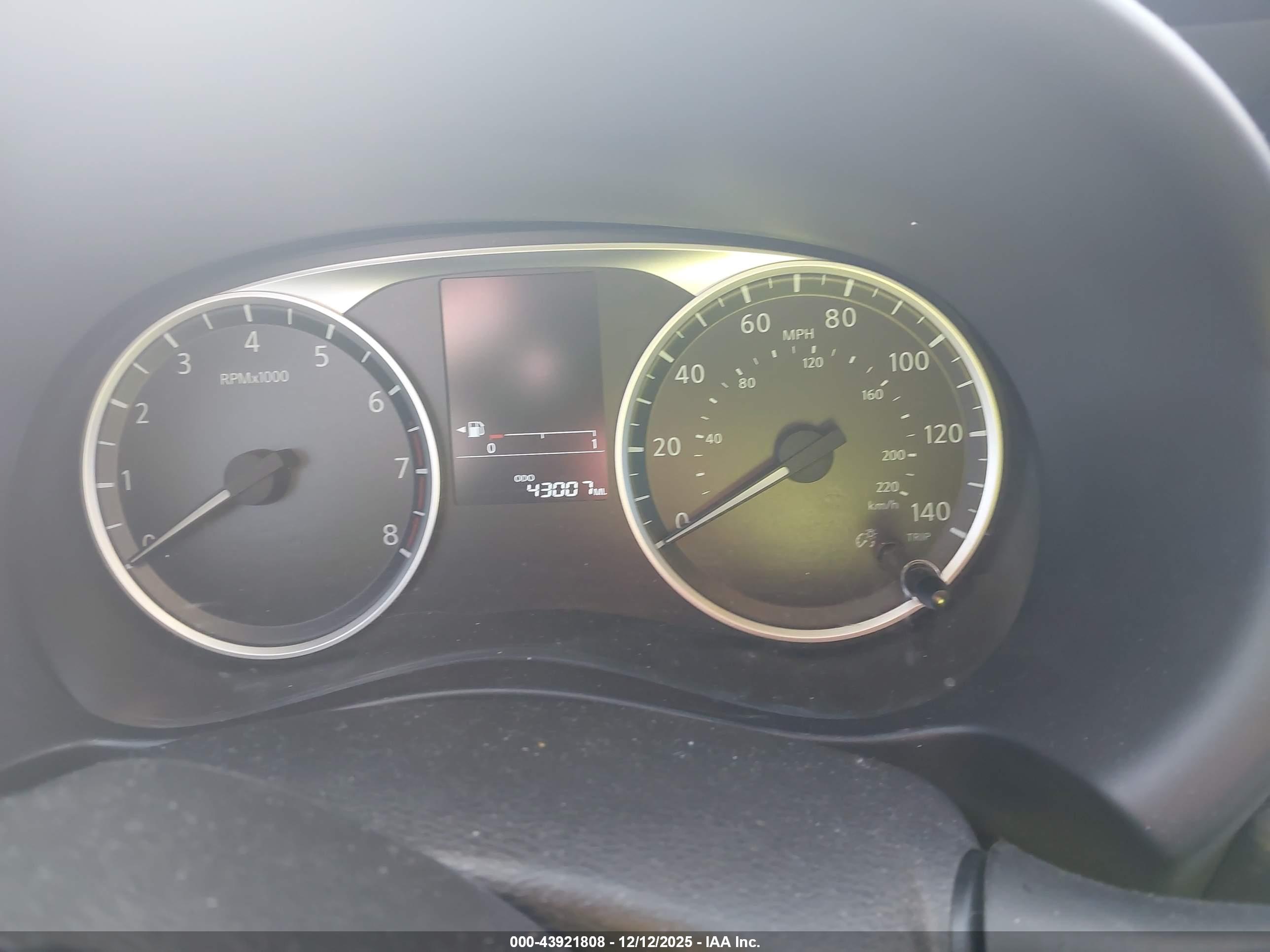 NISSAN KICKS image 7