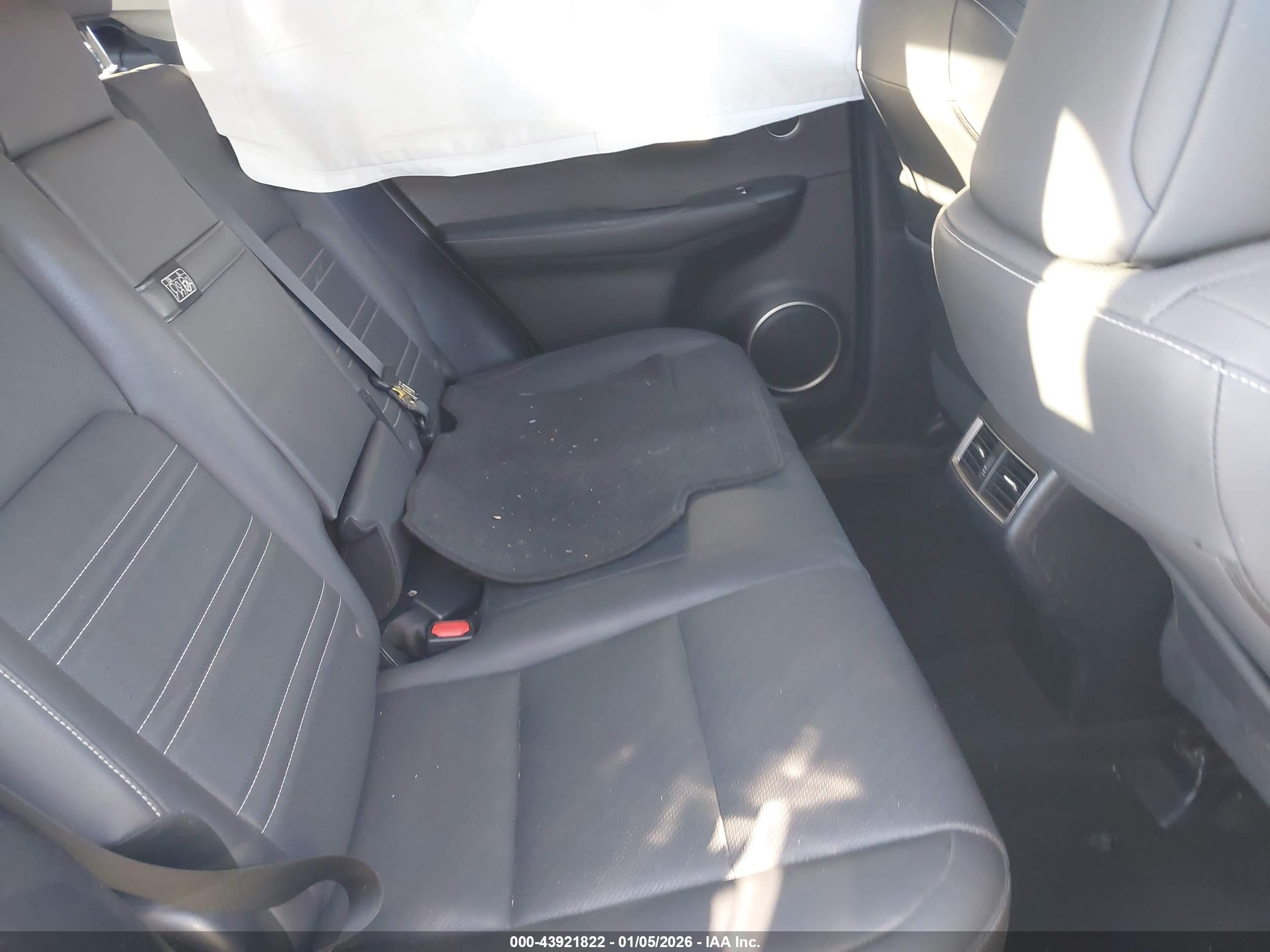 LEXUS NX image 8