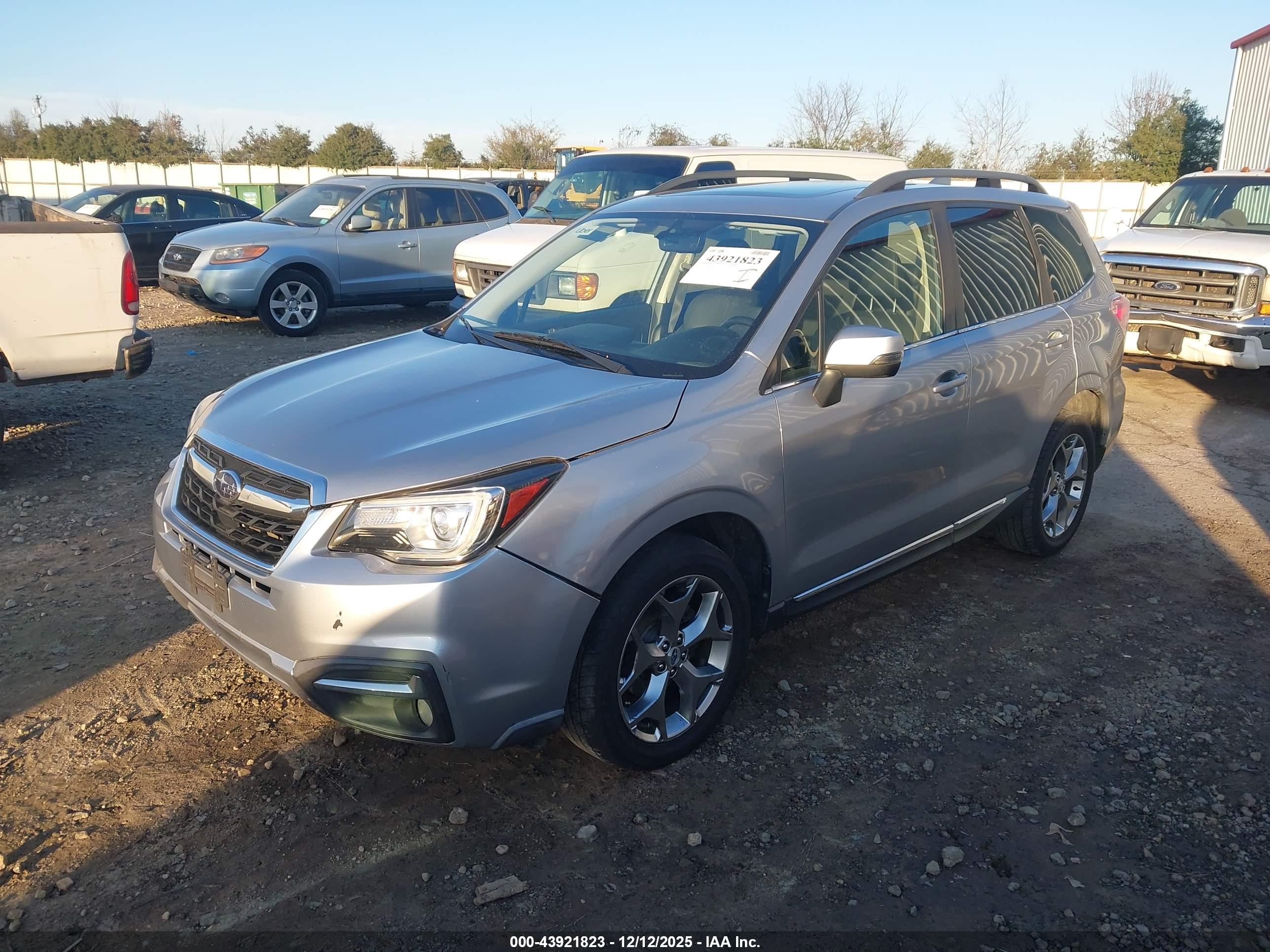 SUBARU FORESTER image 2