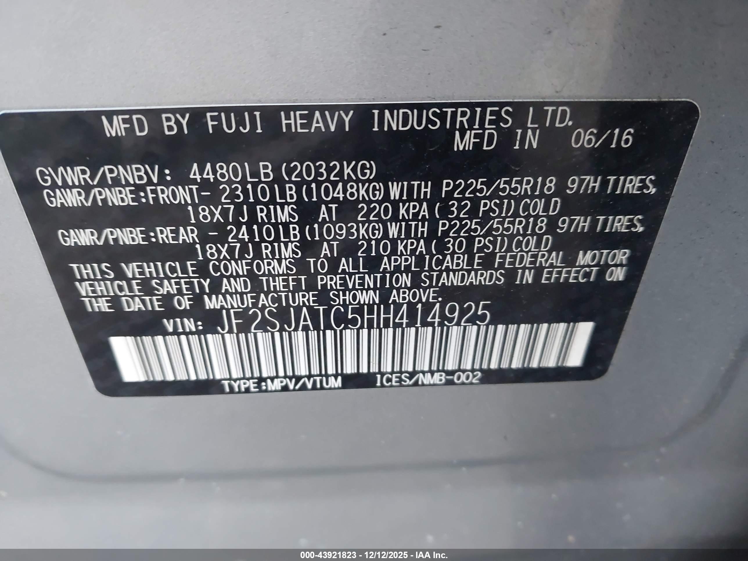 SUBARU FORESTER image 9