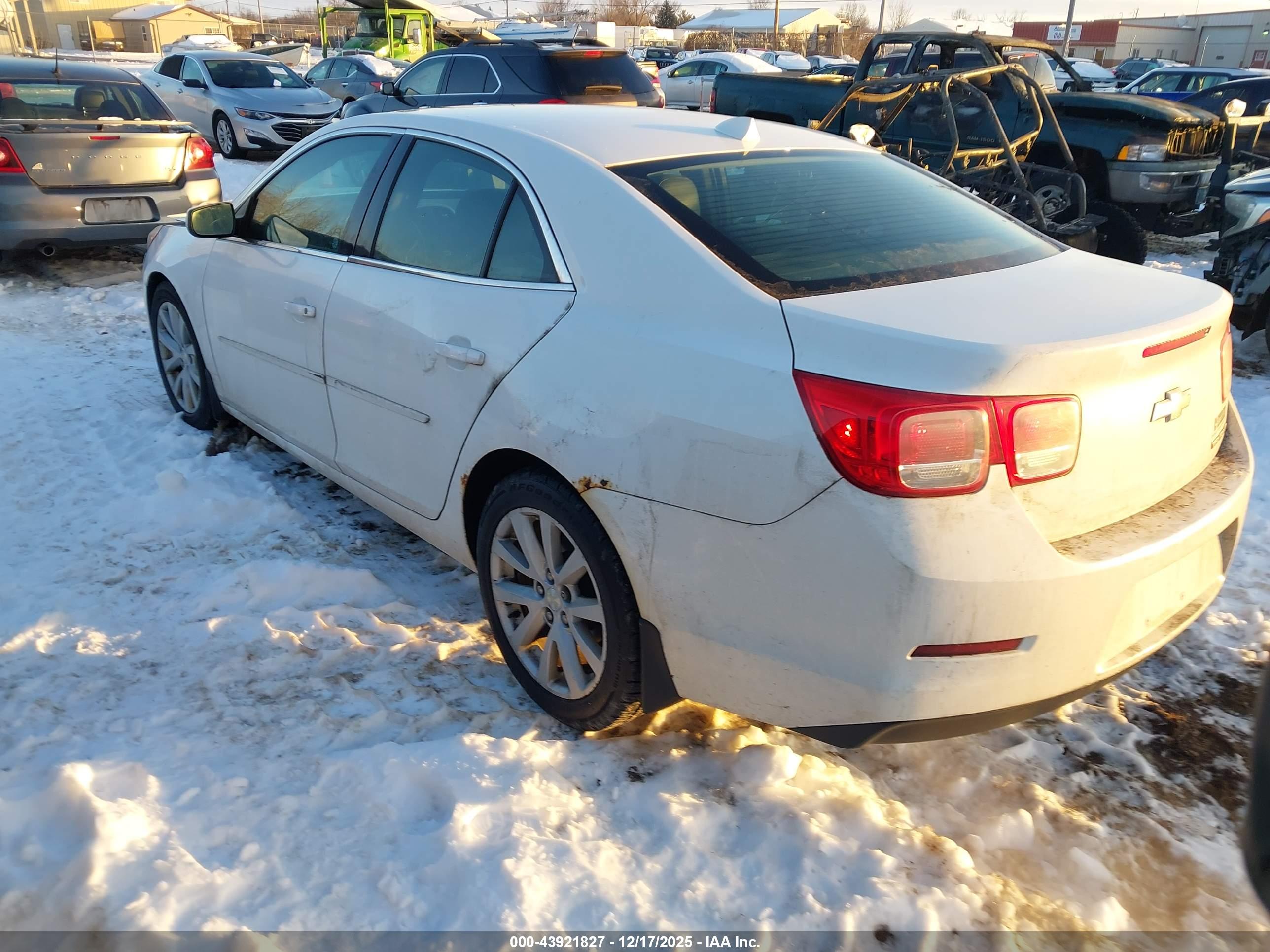 CHEVROLET MALIBU image 3