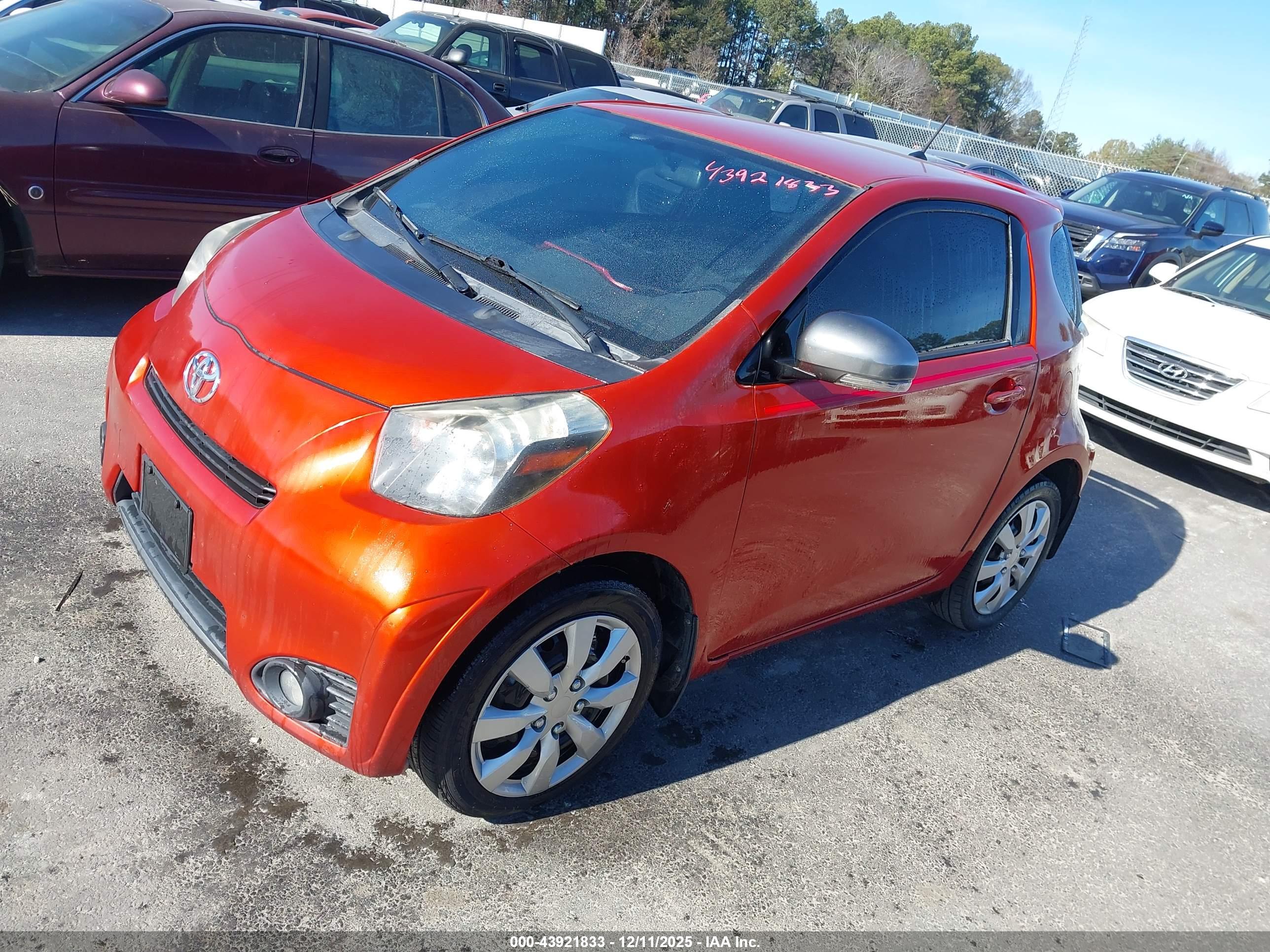 SCION IQ image 2