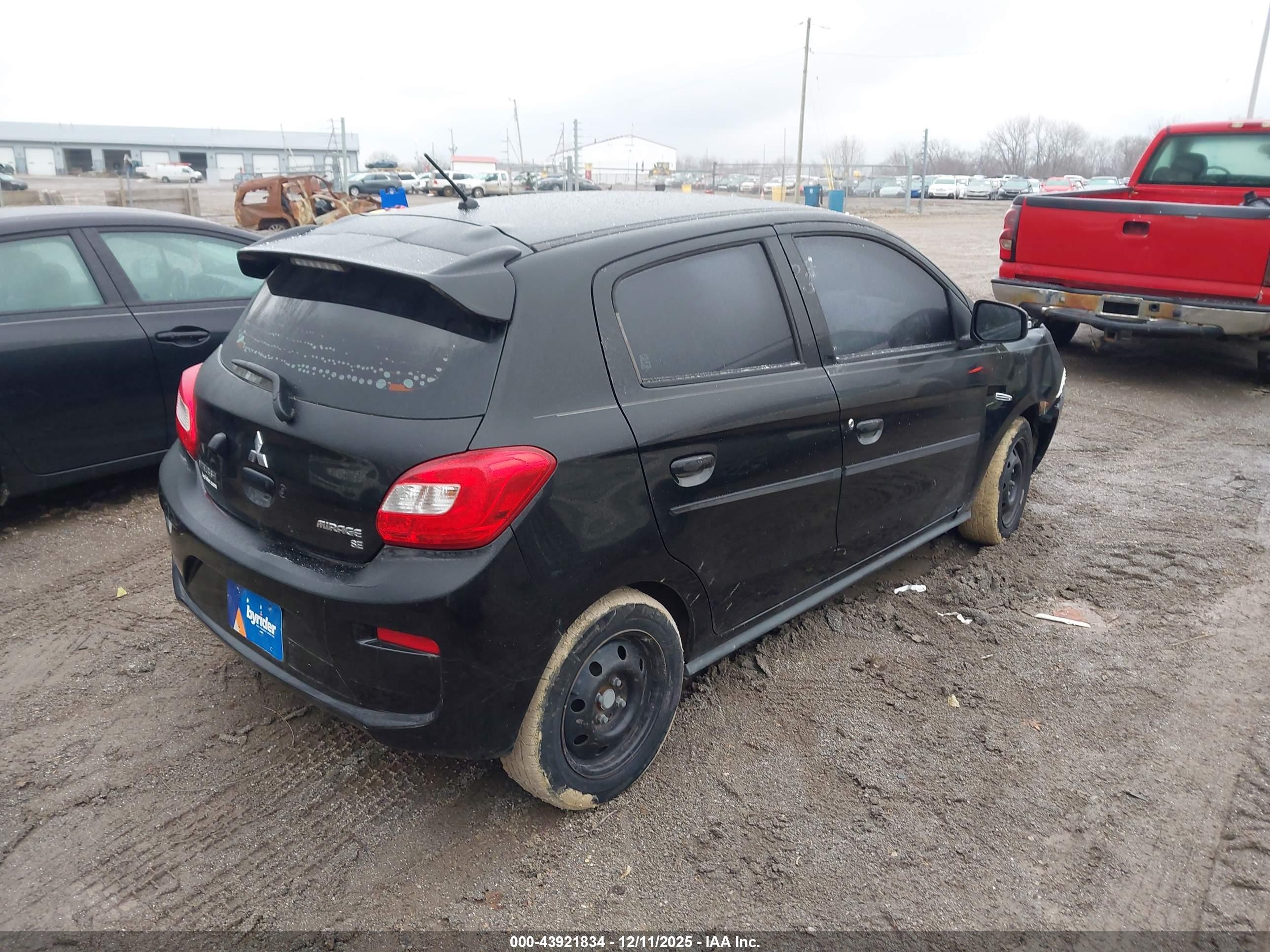 MITSUBISHI MIRAGE image 4