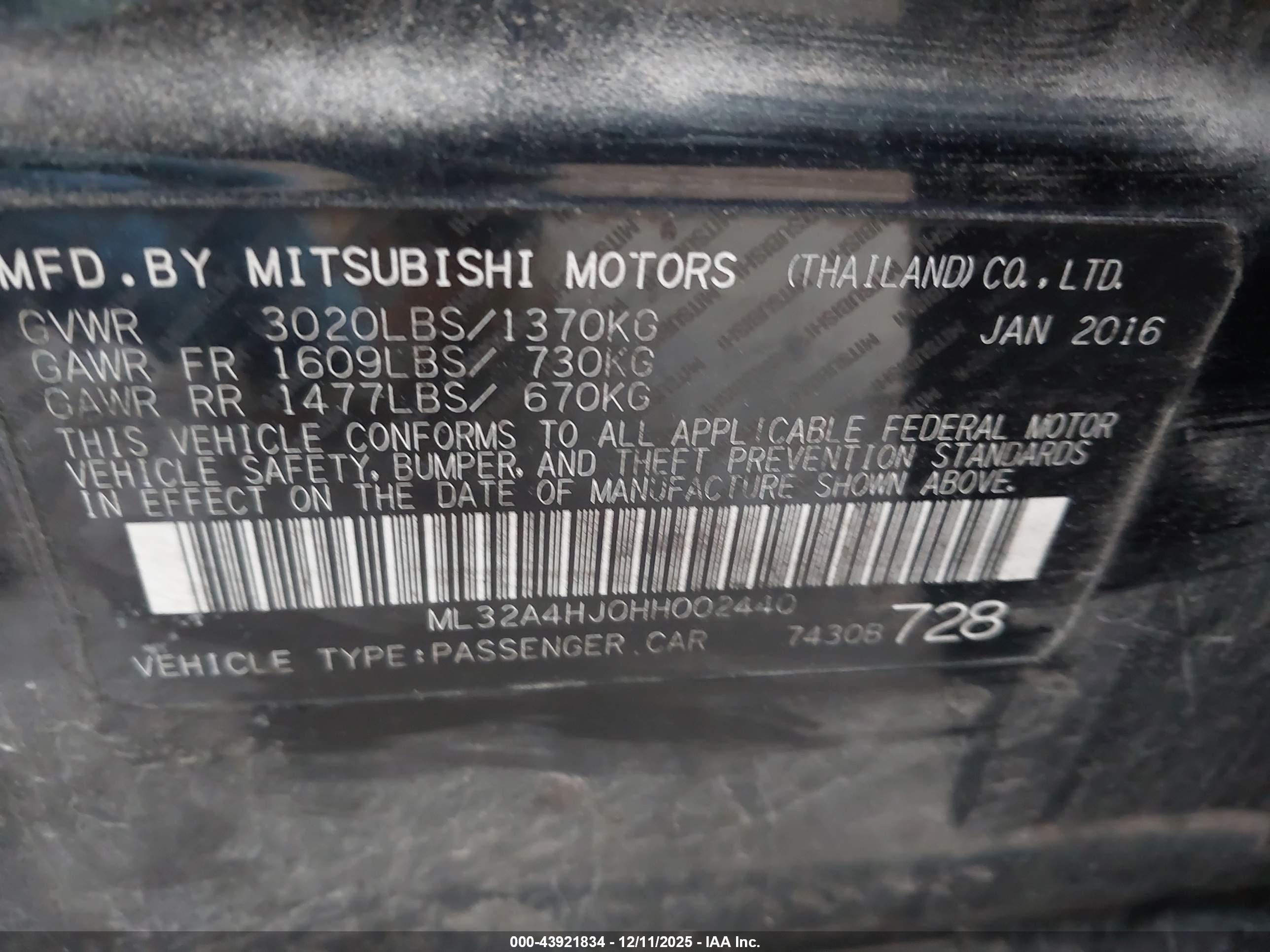 MITSUBISHI MIRAGE image 9