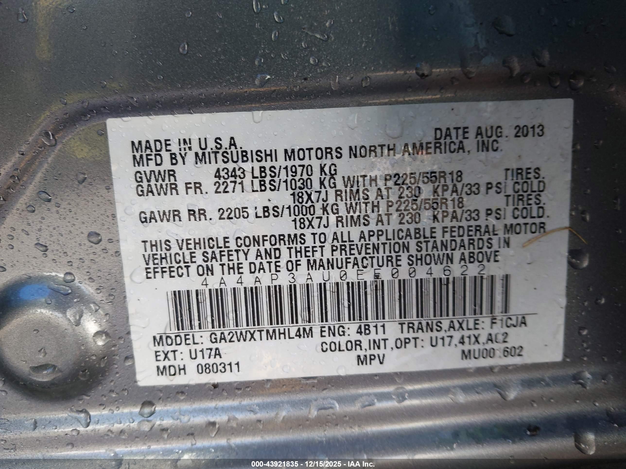 MITSUBISHI OUTLANDER image 9