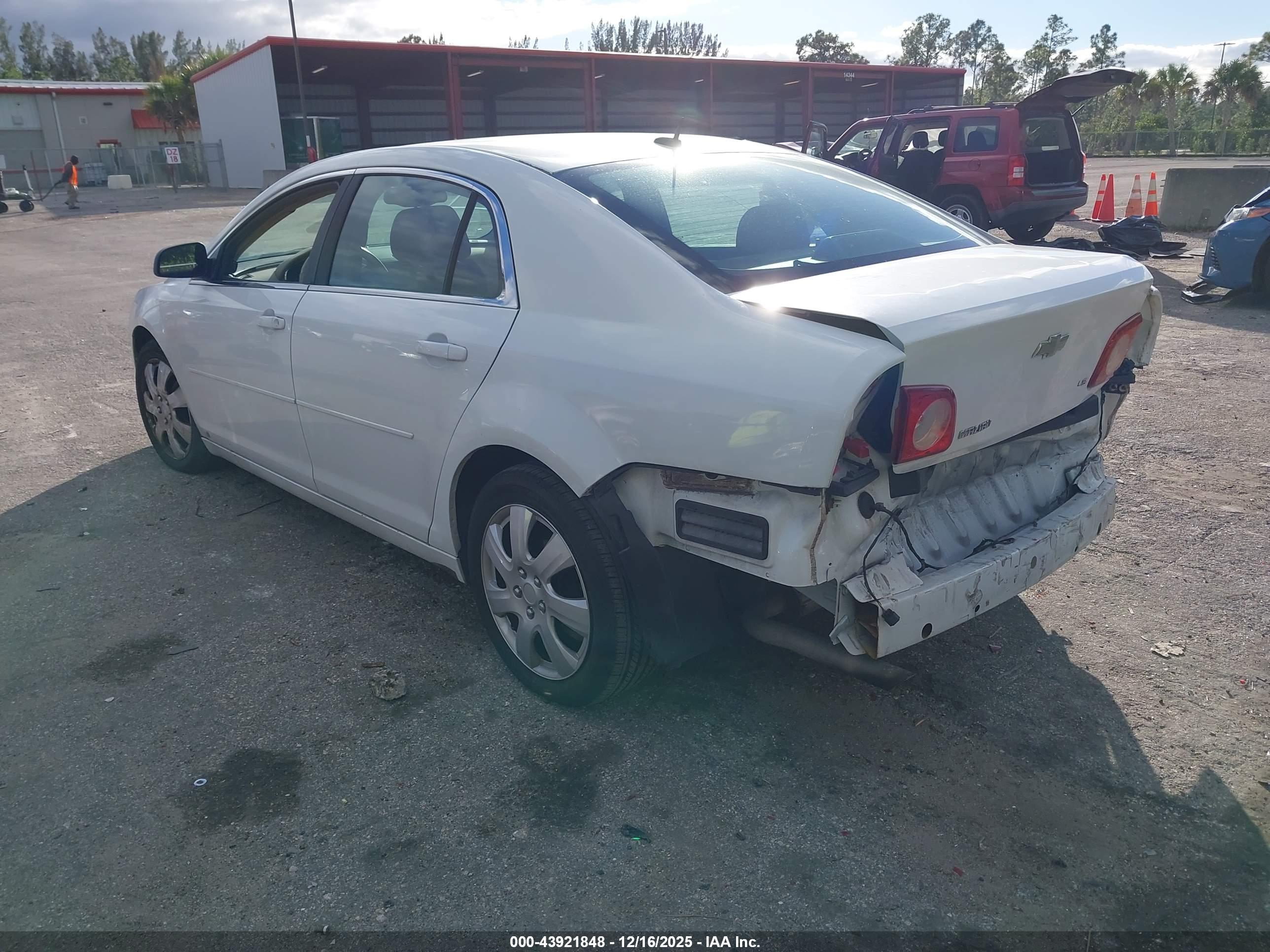 CHEVROLET MALIBU image 3