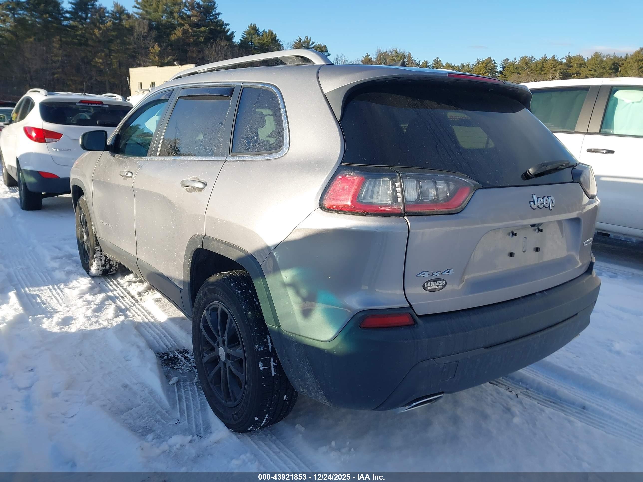 JEEP CHEROKEE image 3