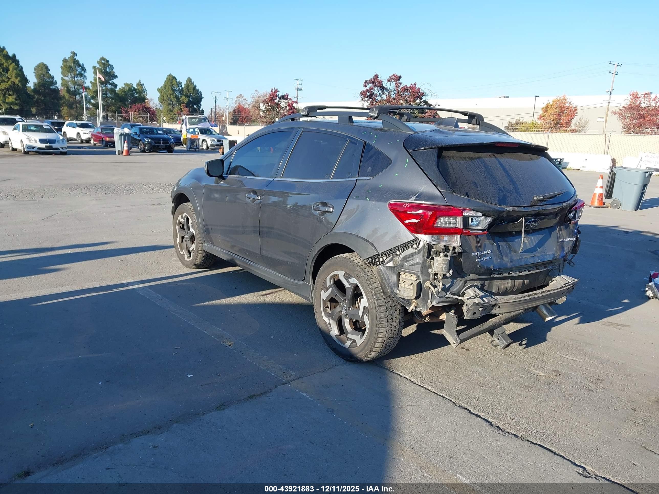 SUBARU CROSSTREK image 3