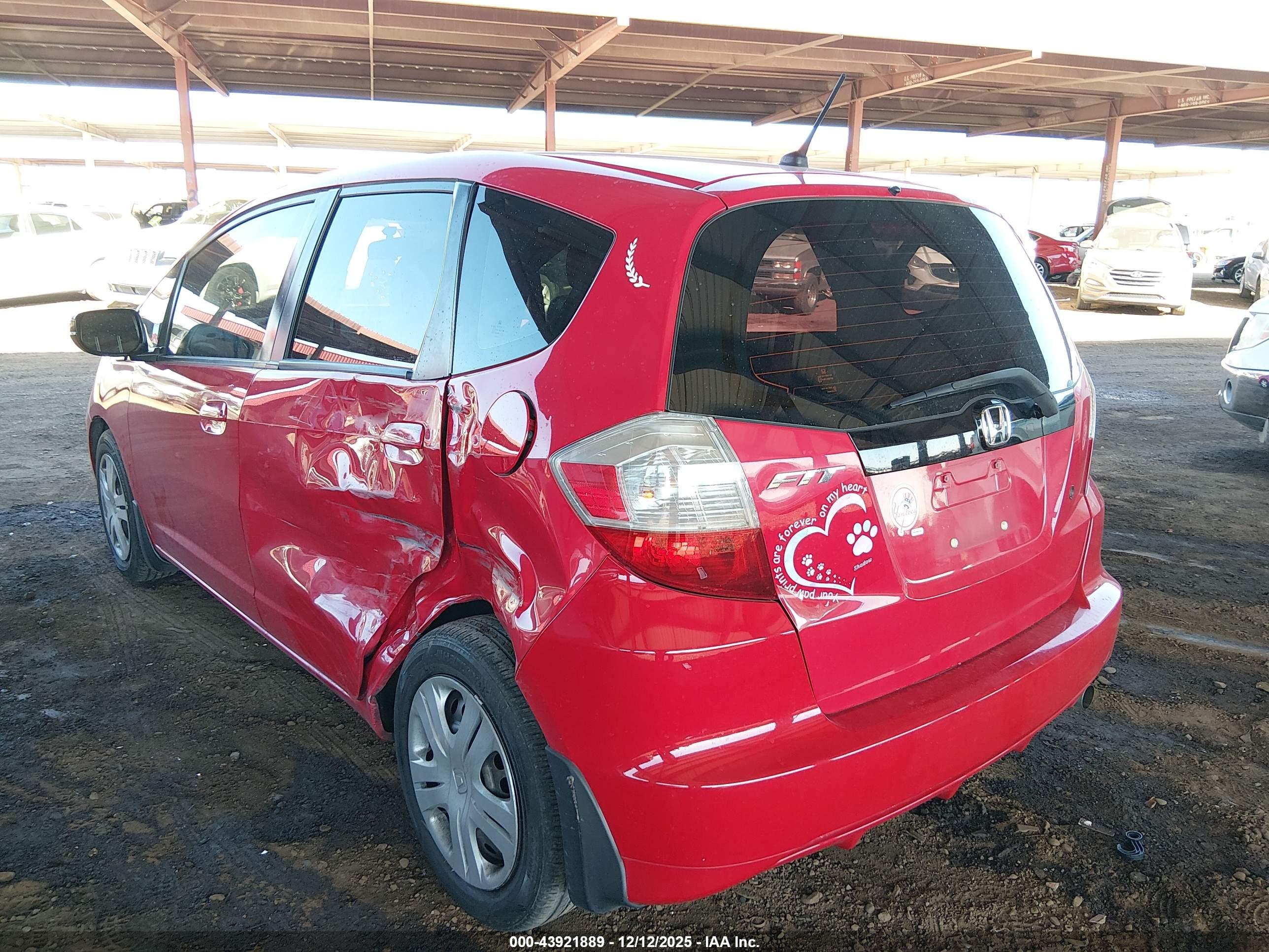 HONDA FIT image 6
