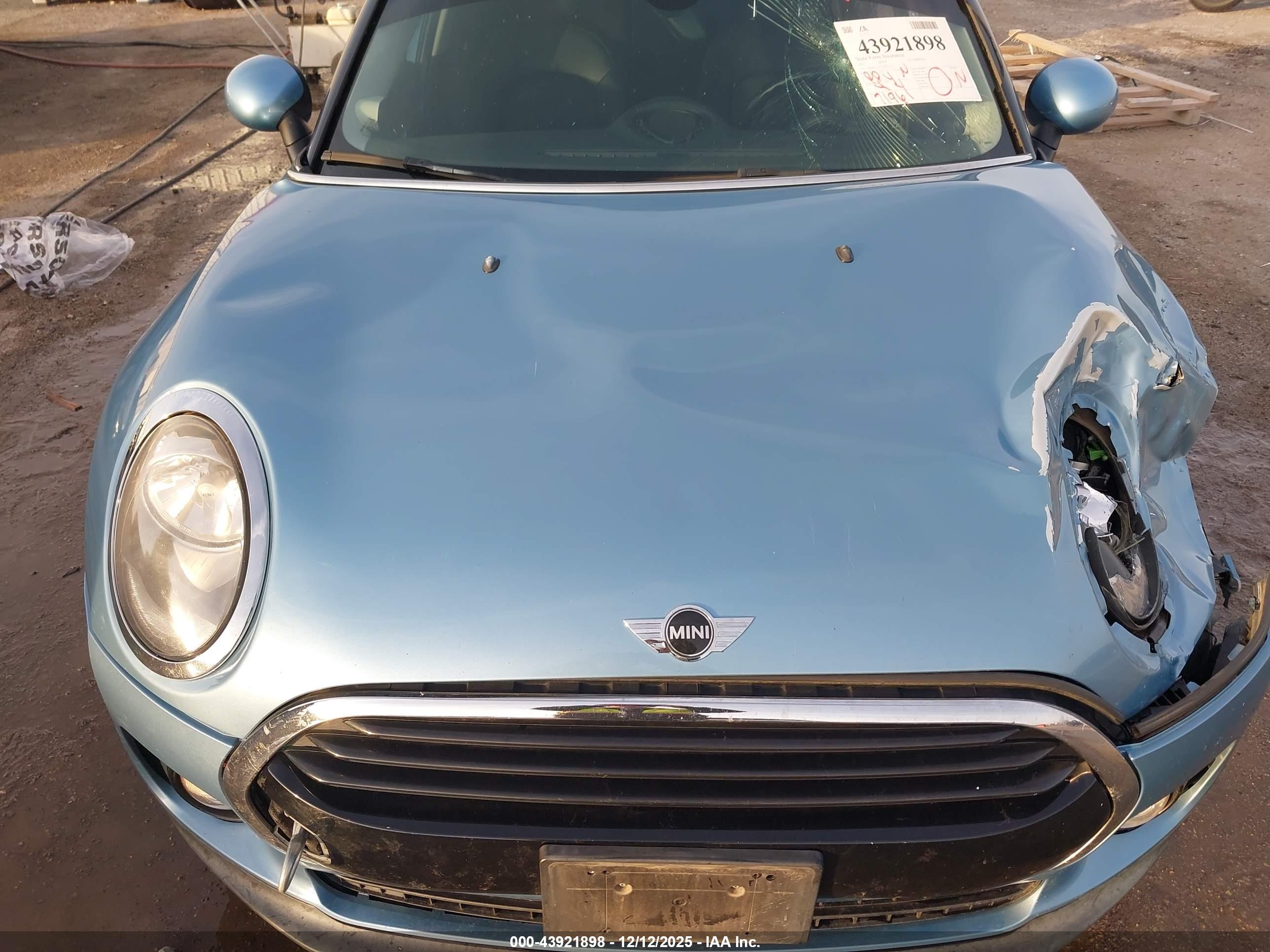 MINI CLUBMAN image 10