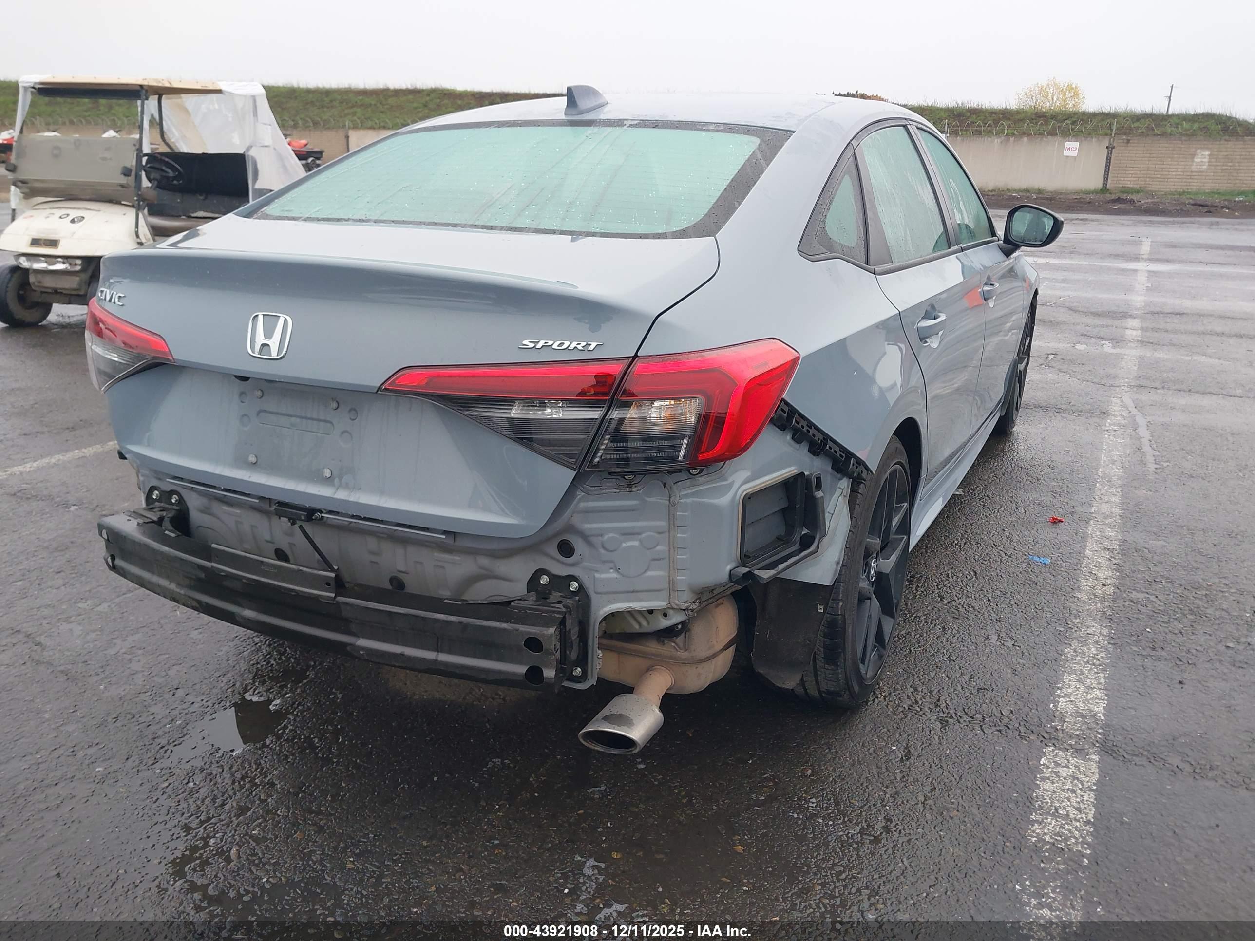 HONDA CIVIC image 4
