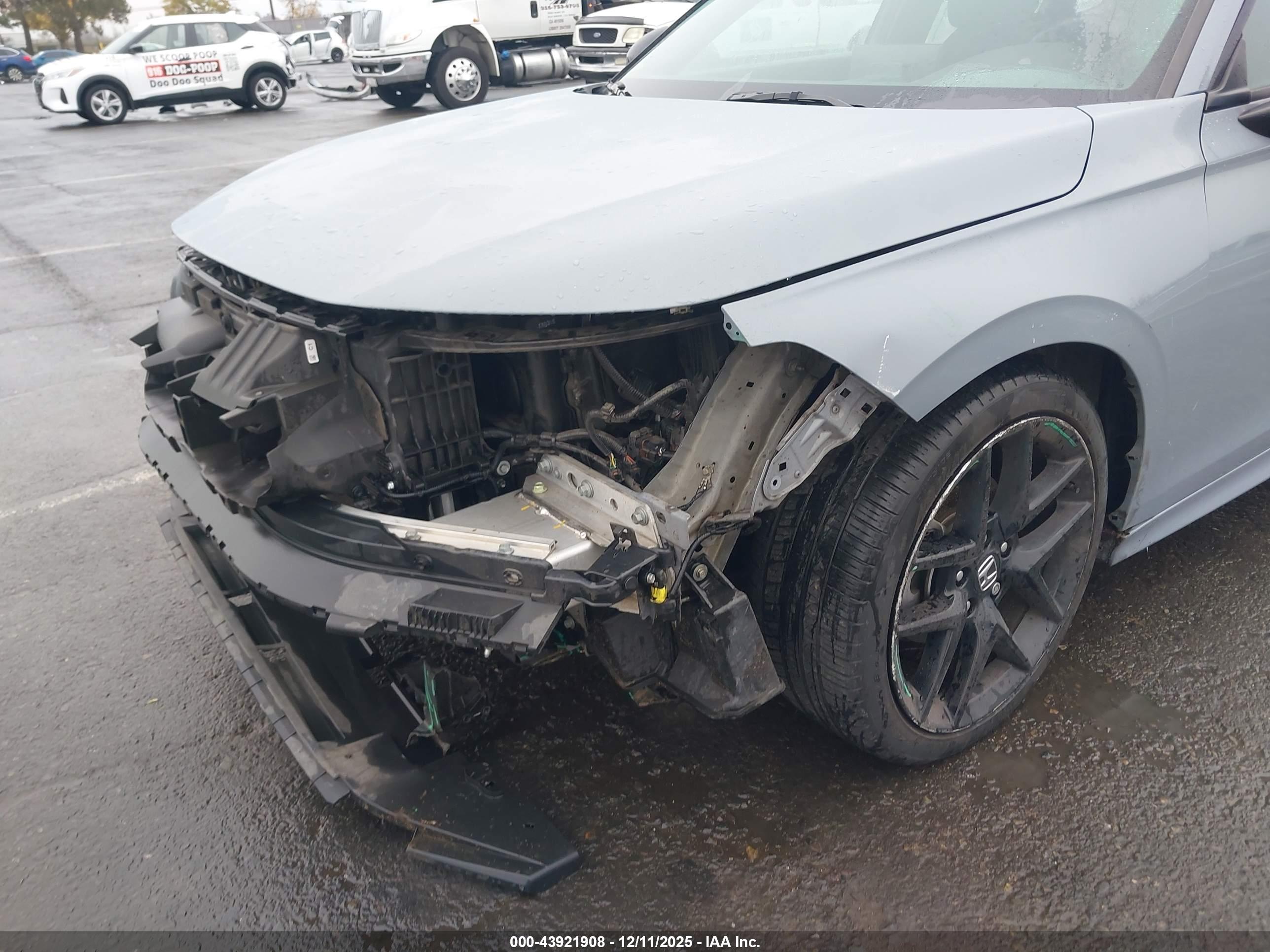 HONDA CIVIC image 6