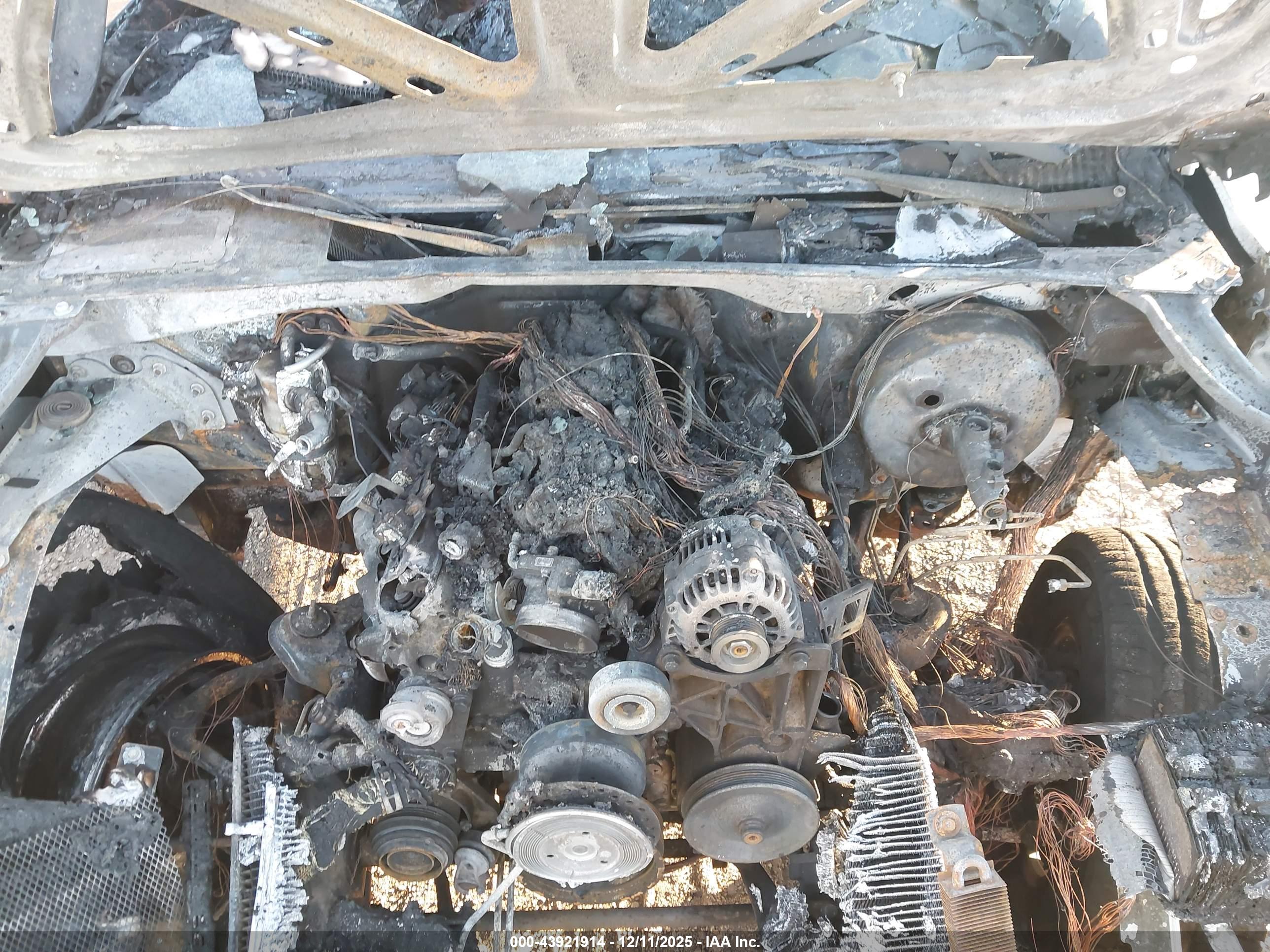 GMC SIERRA image 10