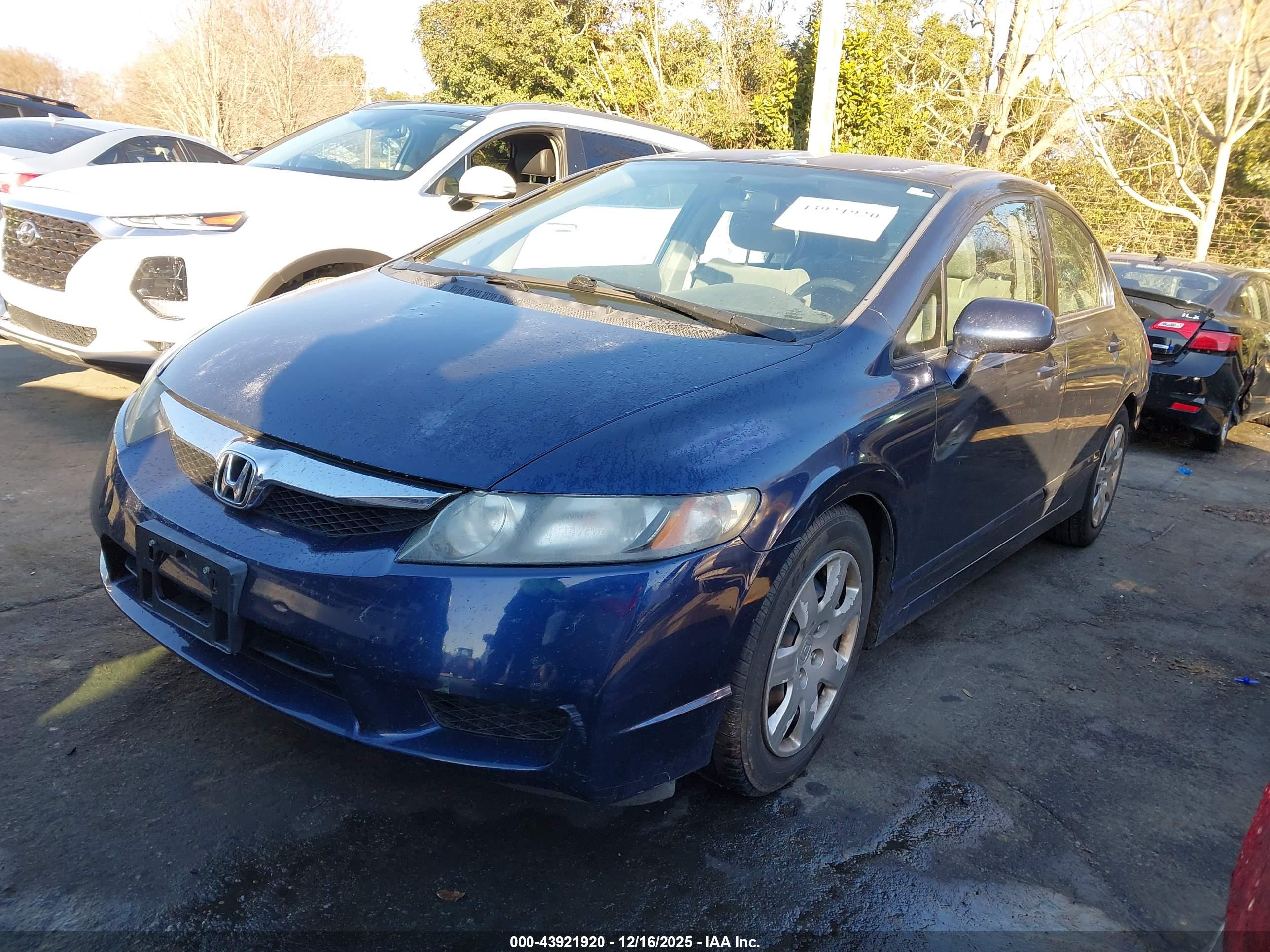 HONDA CIVIC image 2