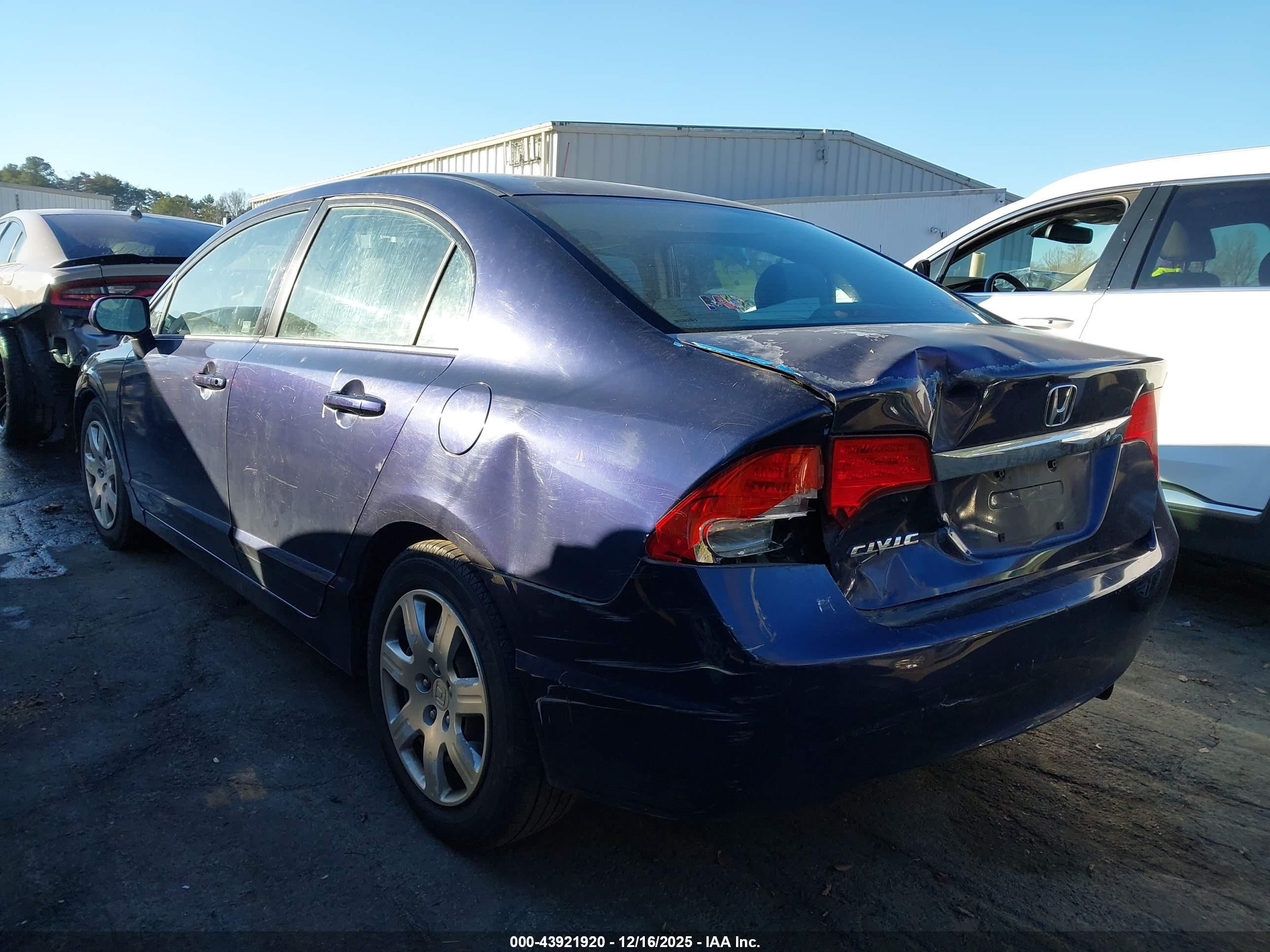HONDA CIVIC image 3