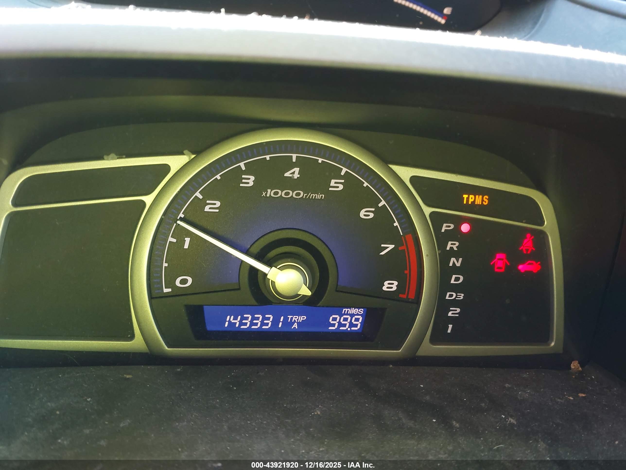 HONDA CIVIC image 7