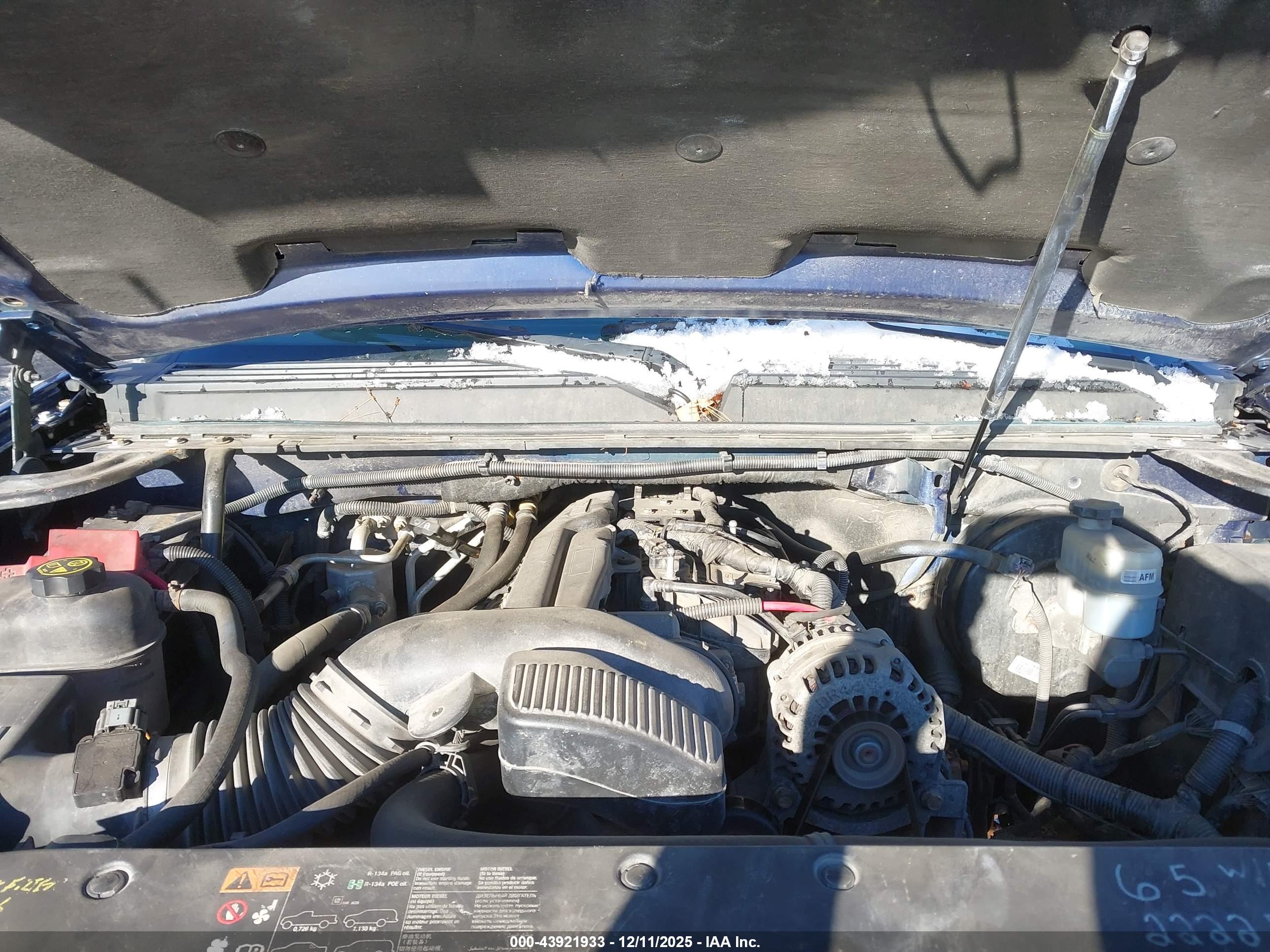 CHEVROLET SUBURBAN image 10