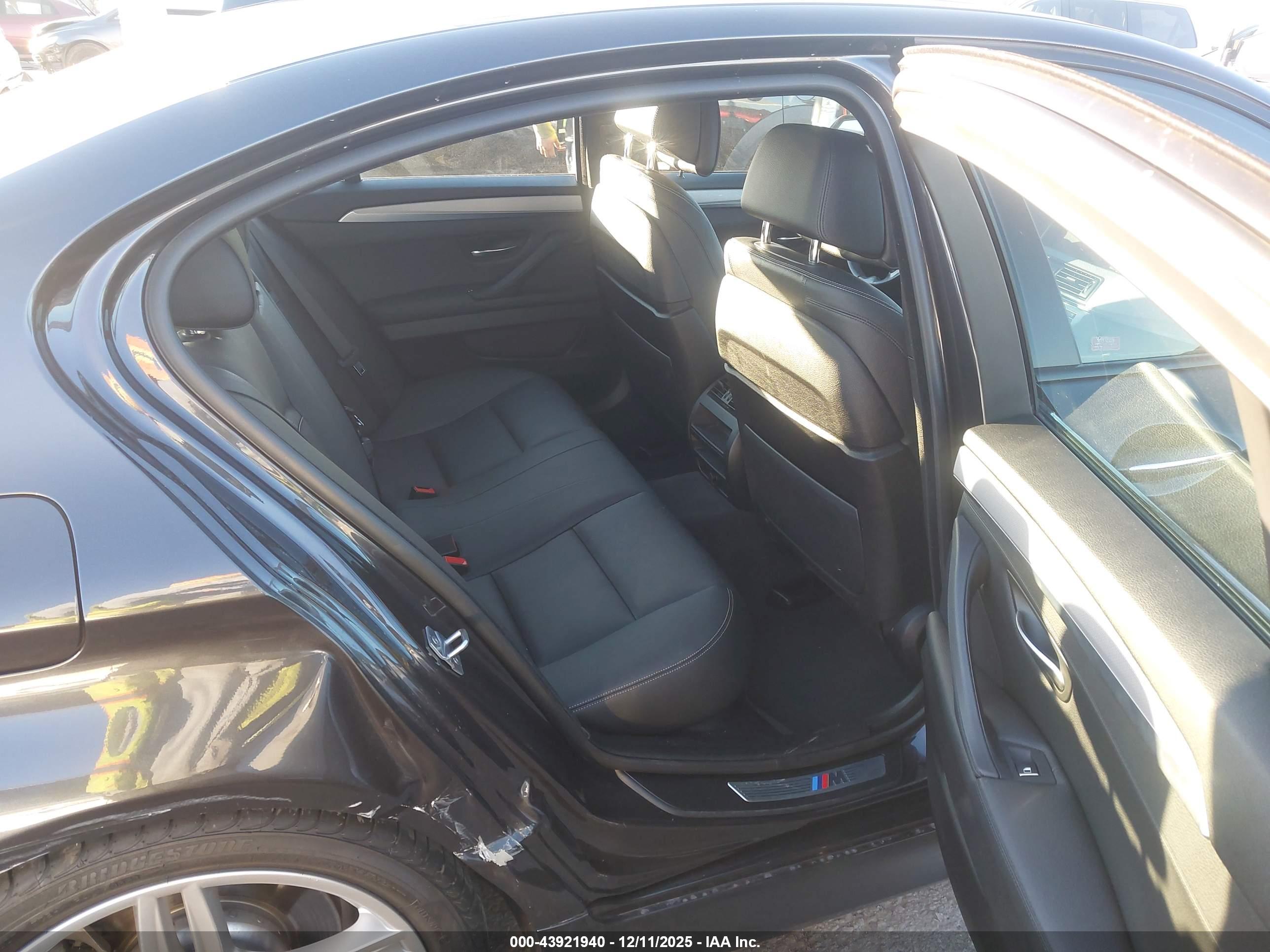 BMW 535I image 8