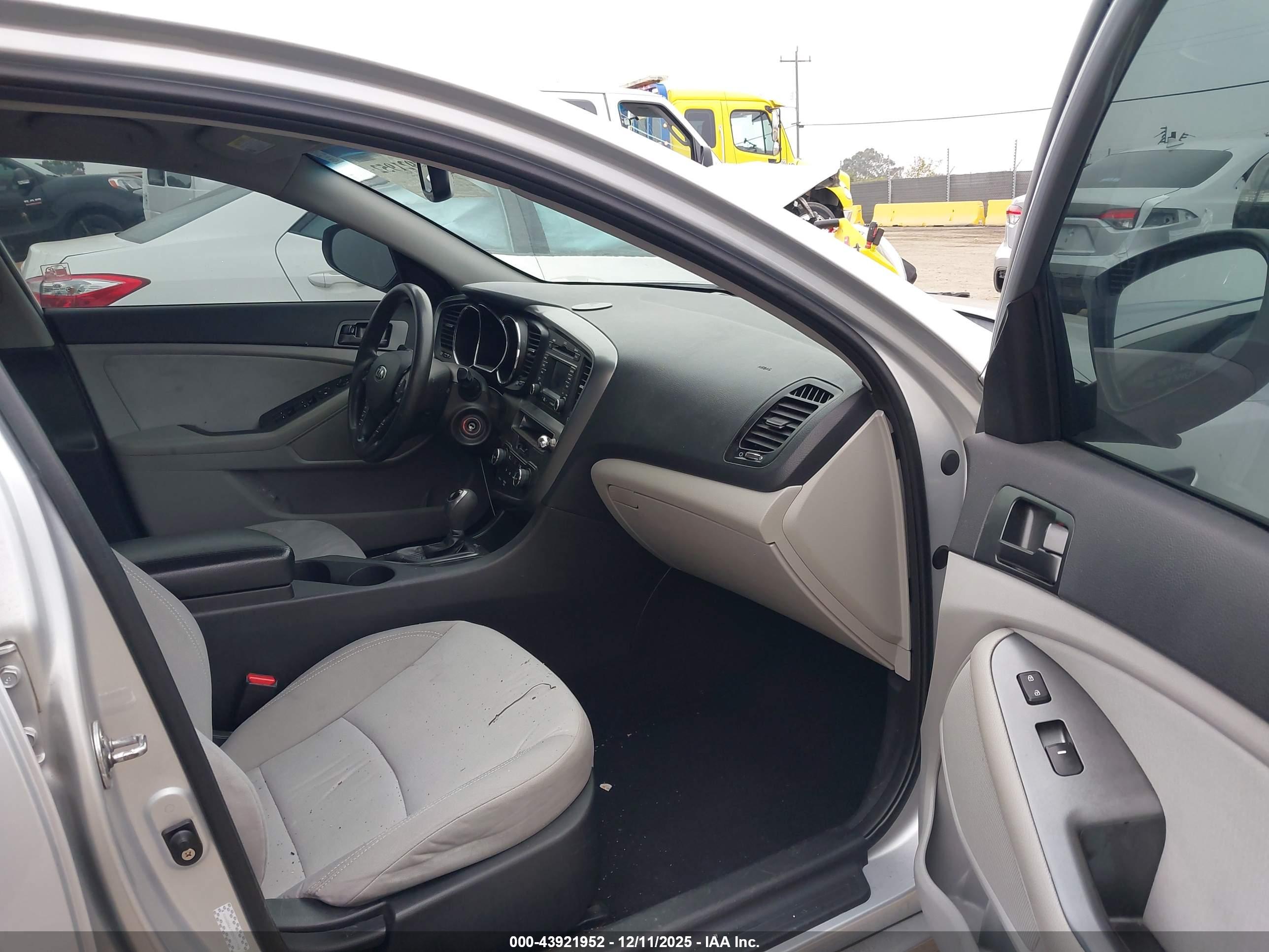 KIA OPTIMA image 5