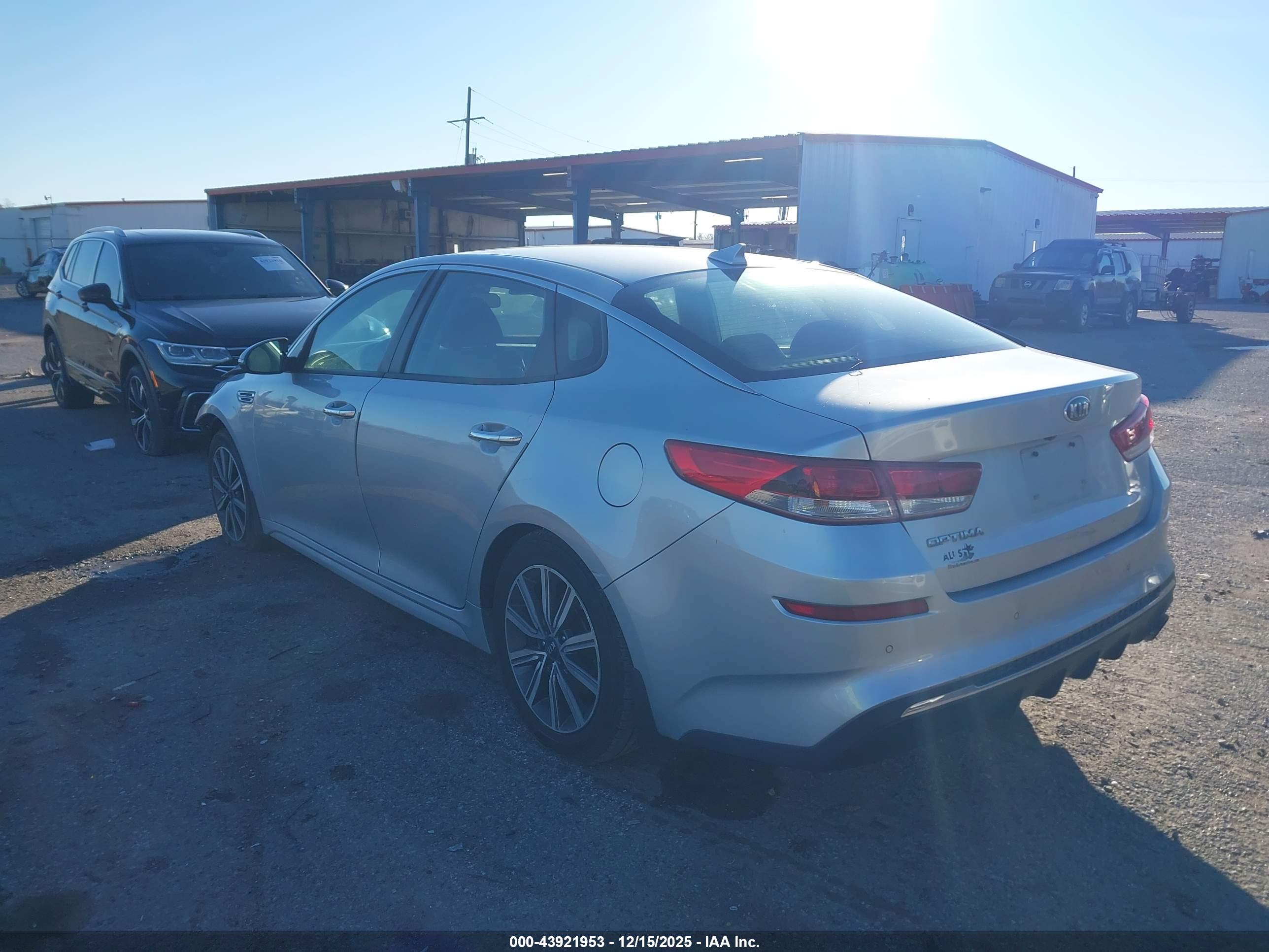 KIA OPTIMA image 3