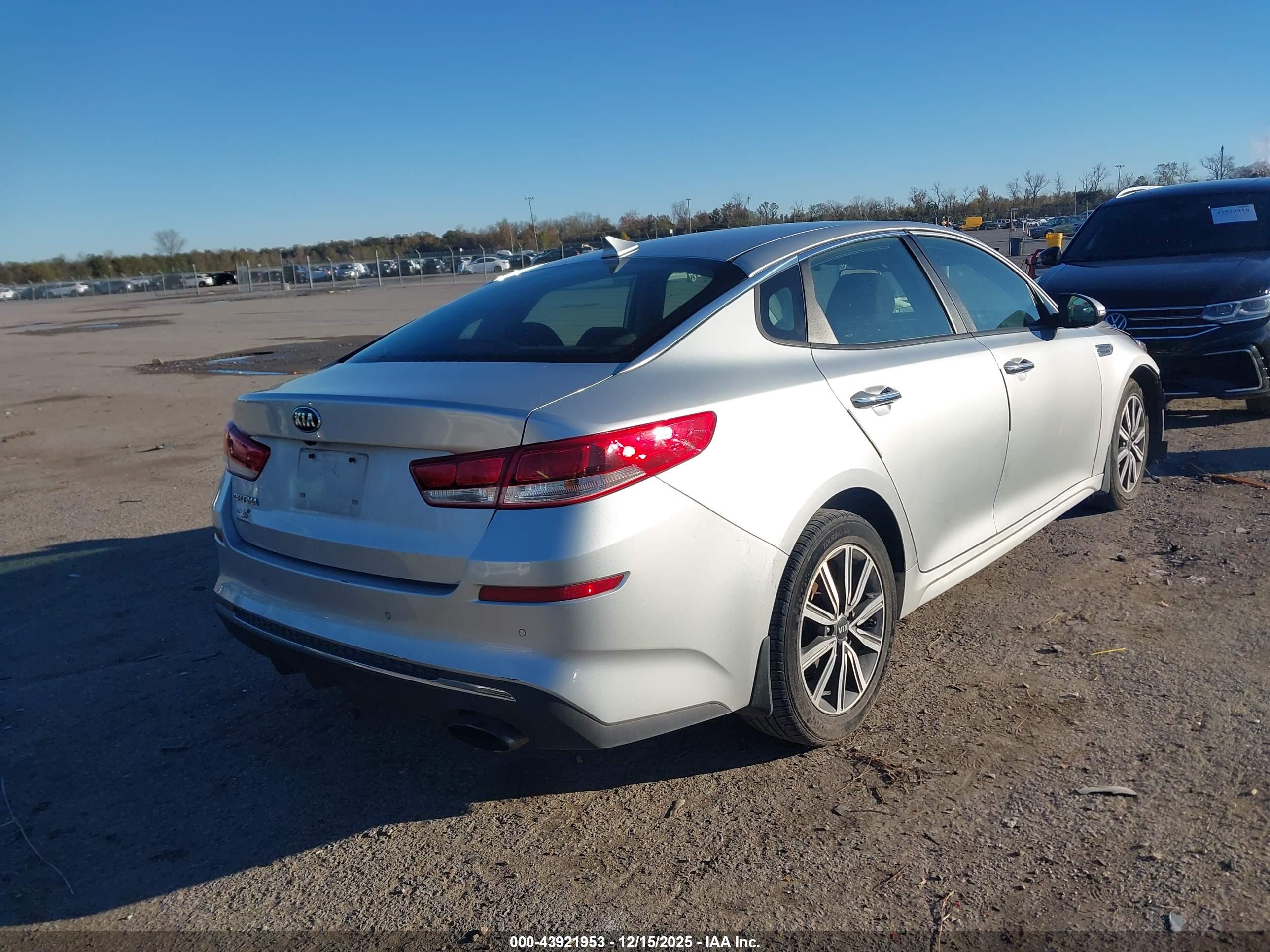 KIA OPTIMA image 4