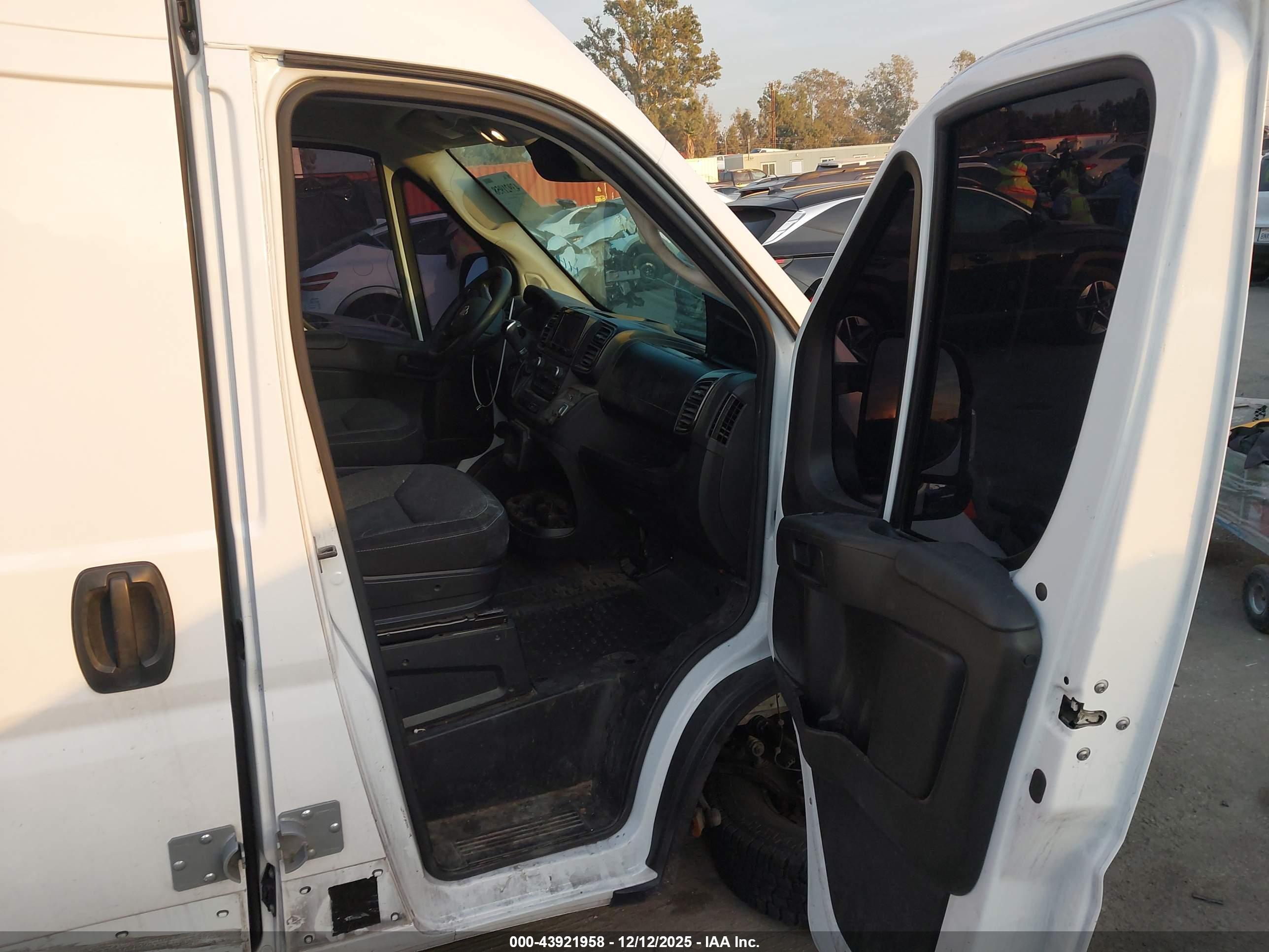 RAM PROMASTER image 5