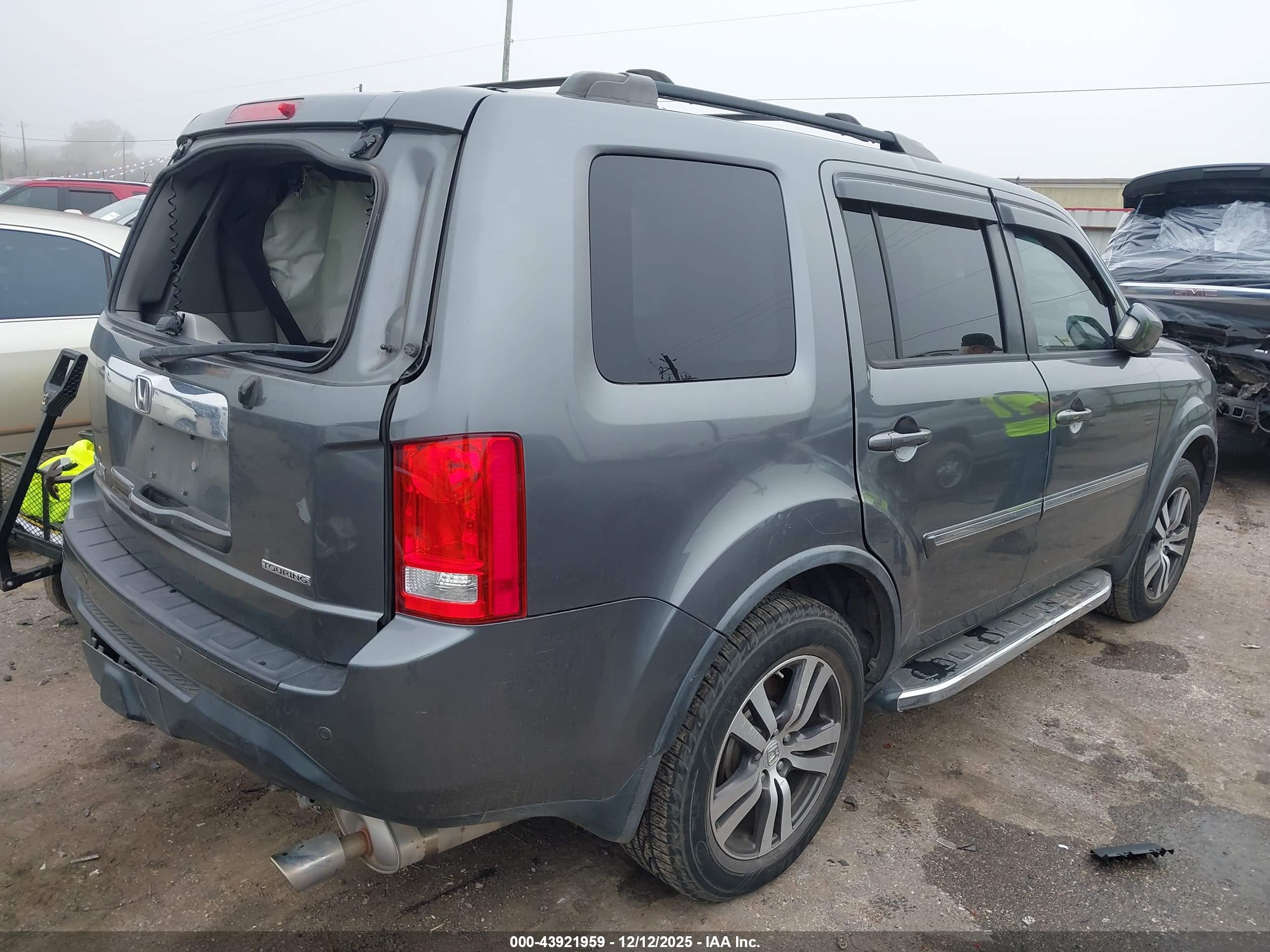 HONDA PILOT image 4