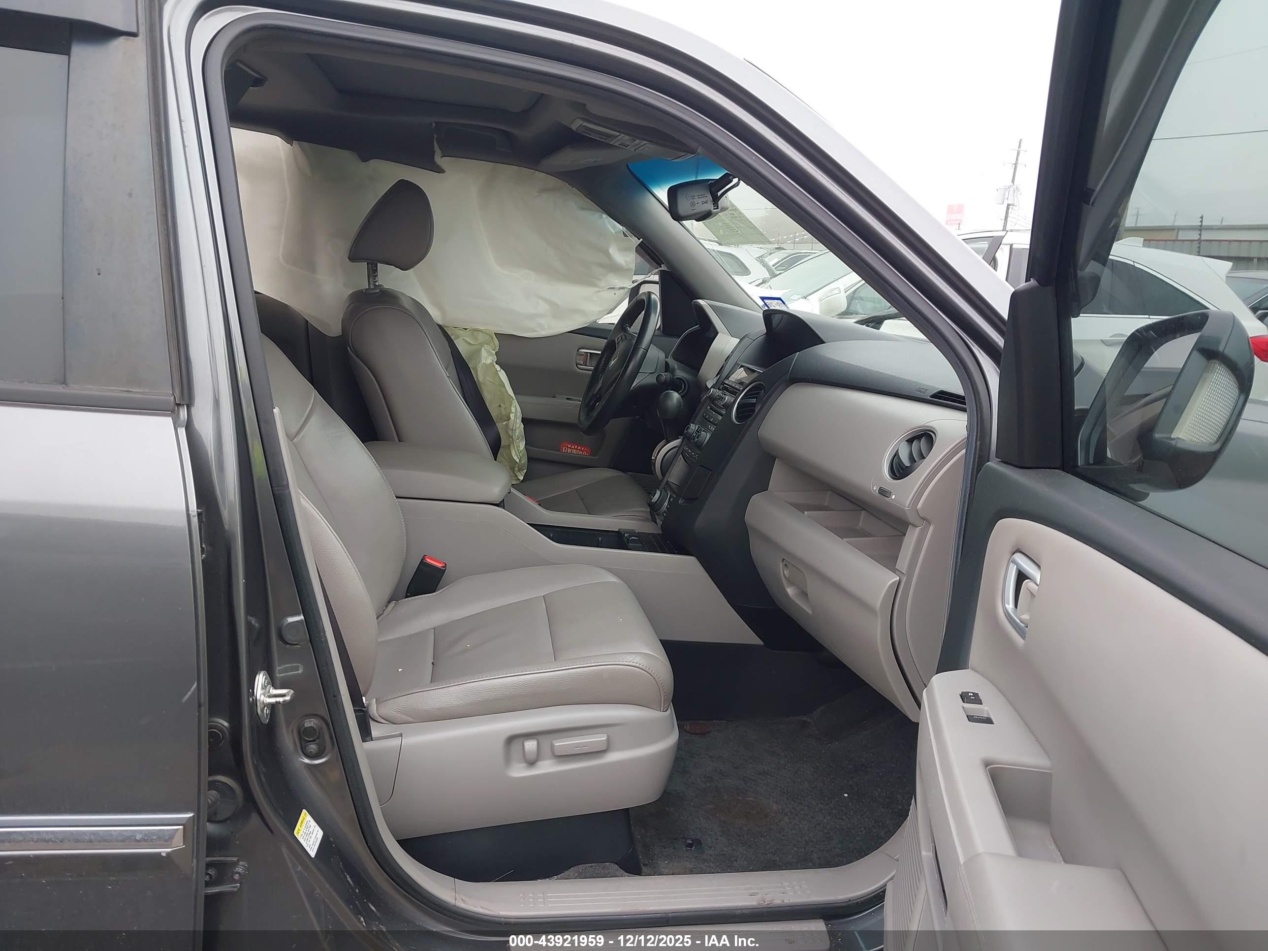 HONDA PILOT image 5