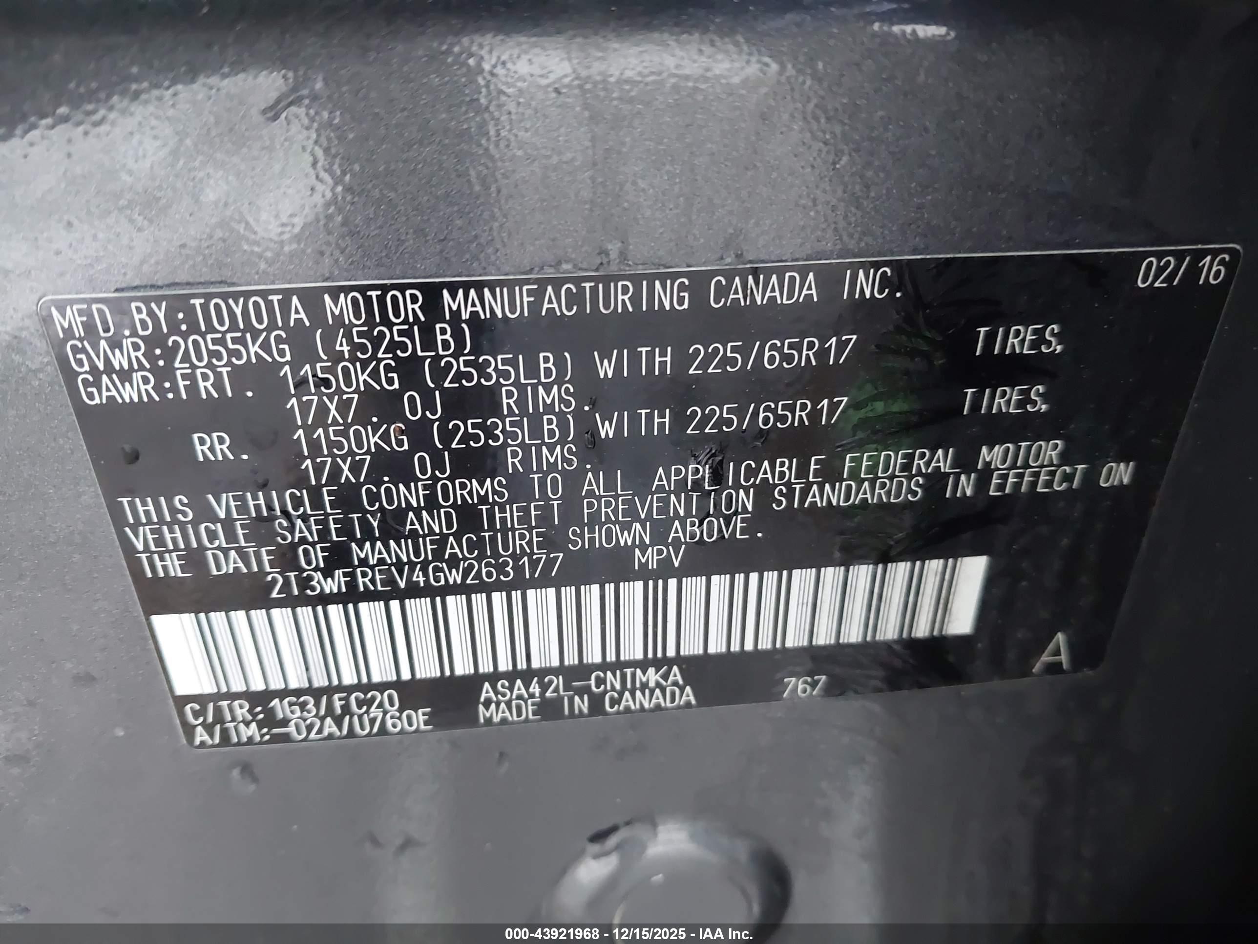 TOYOTA RAV4 image 9