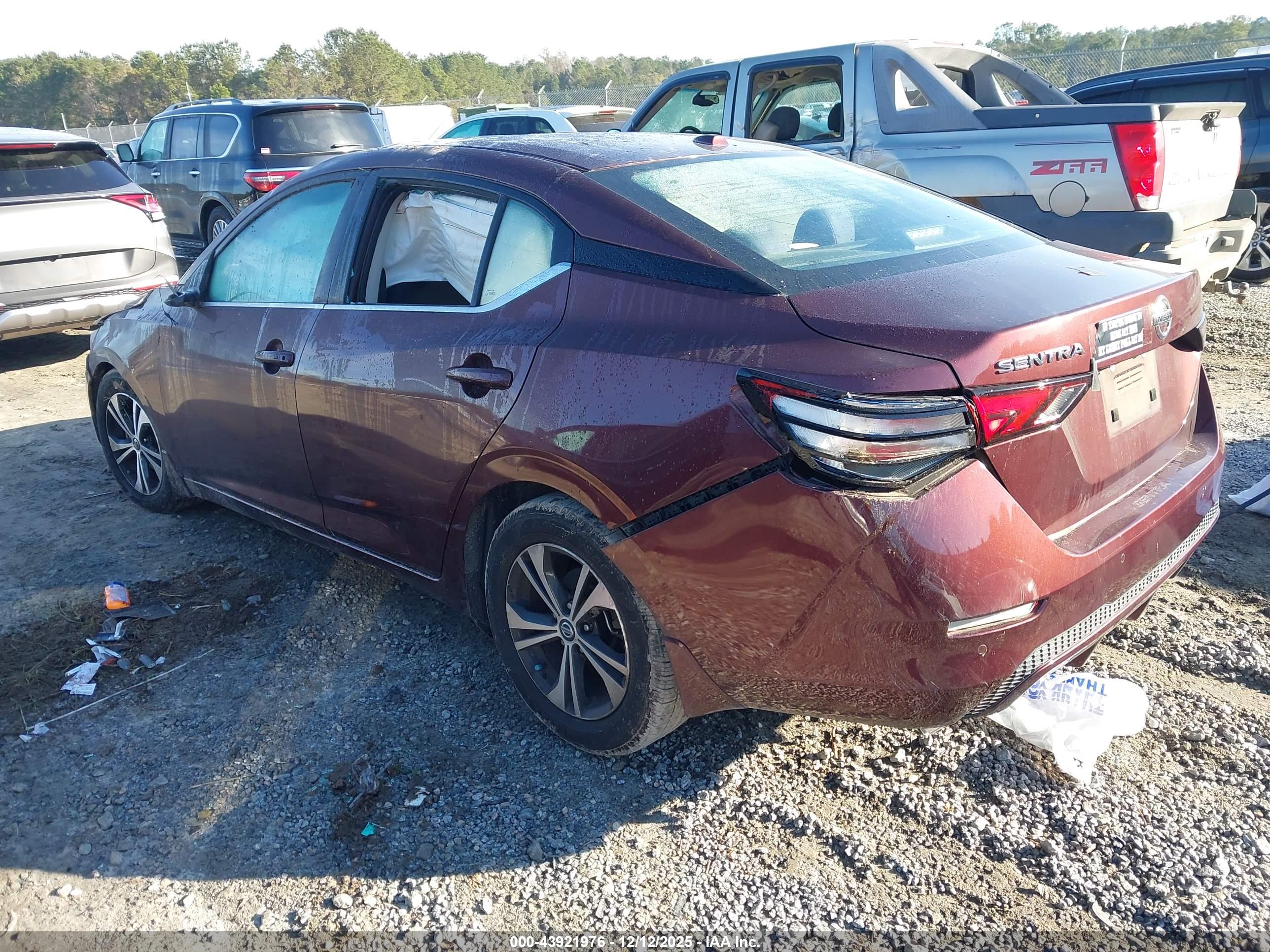 NISSAN SENTRA image 3