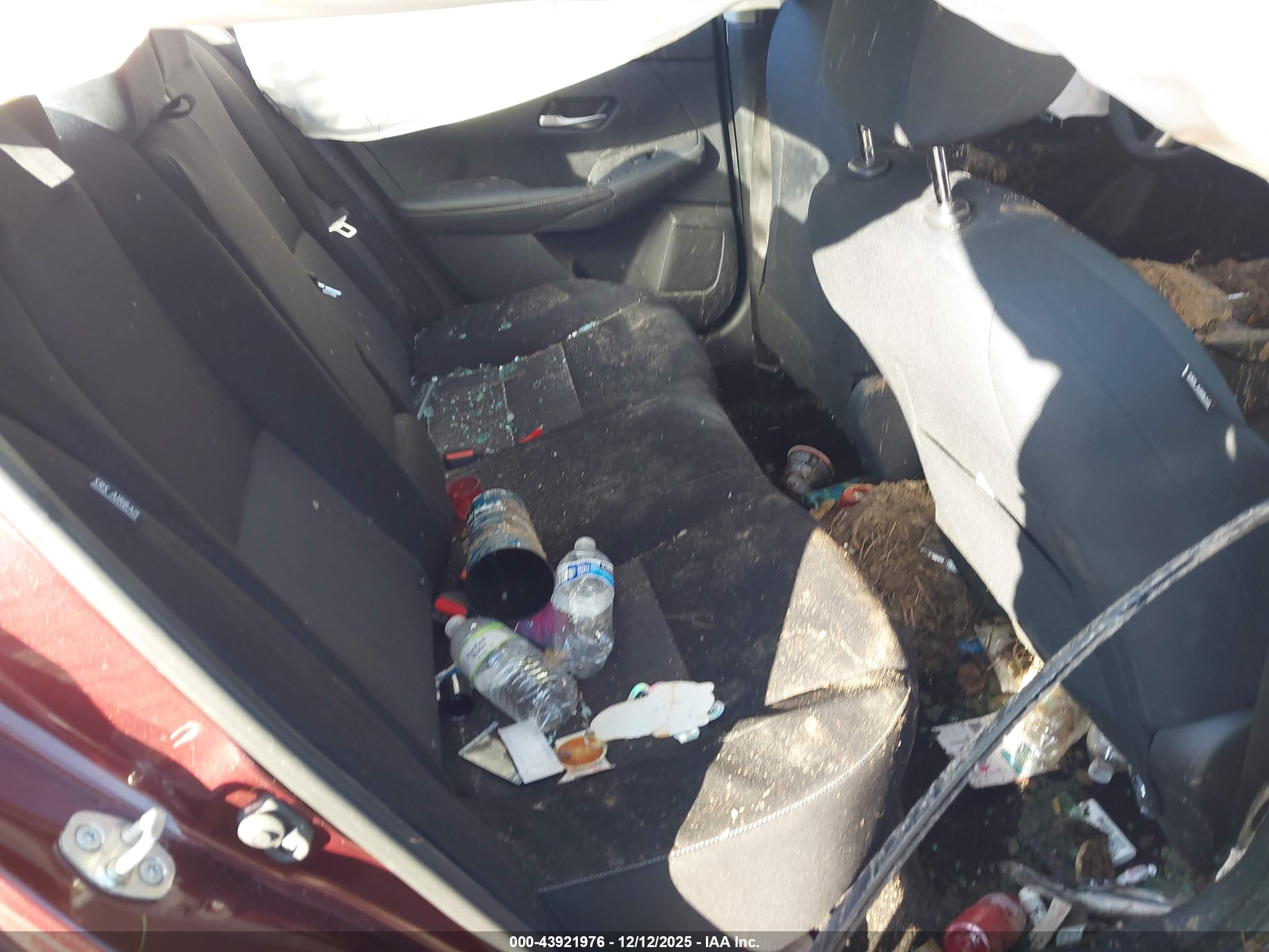NISSAN SENTRA image 8