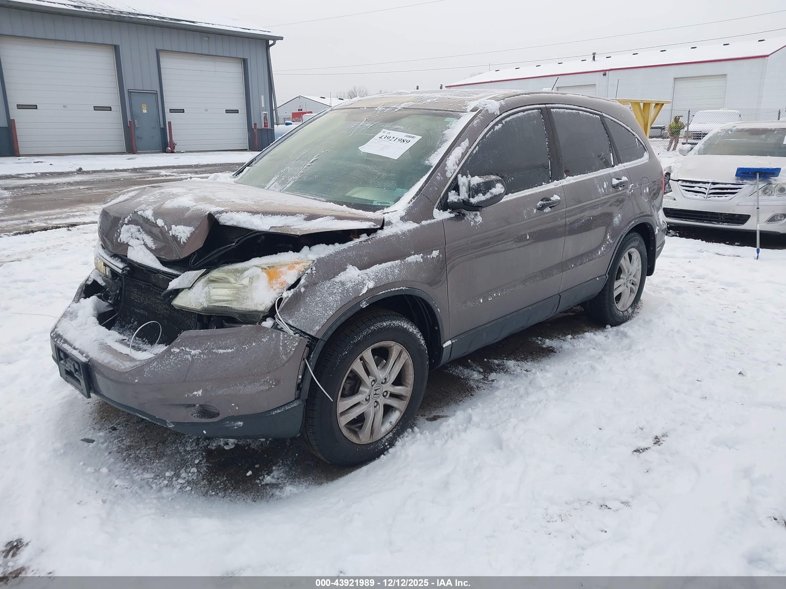 HONDA CR-V image 2