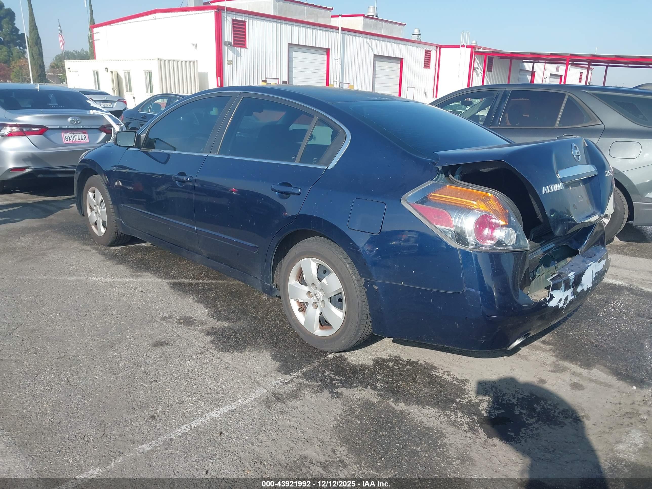 NISSAN ALTIMA image 3