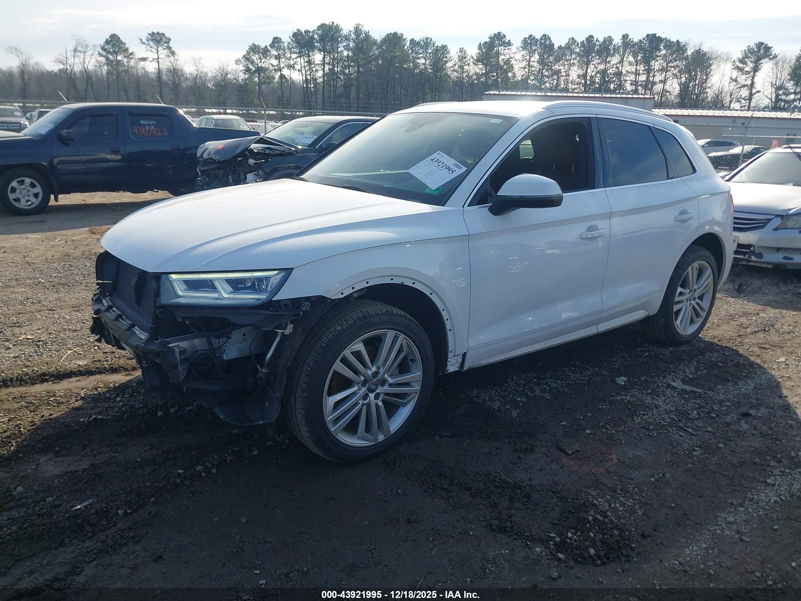 AUDI Q5 image 2