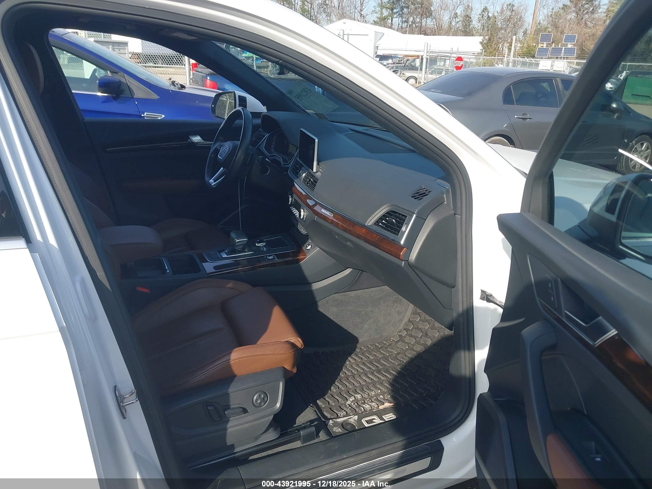 AUDI Q5 image 5