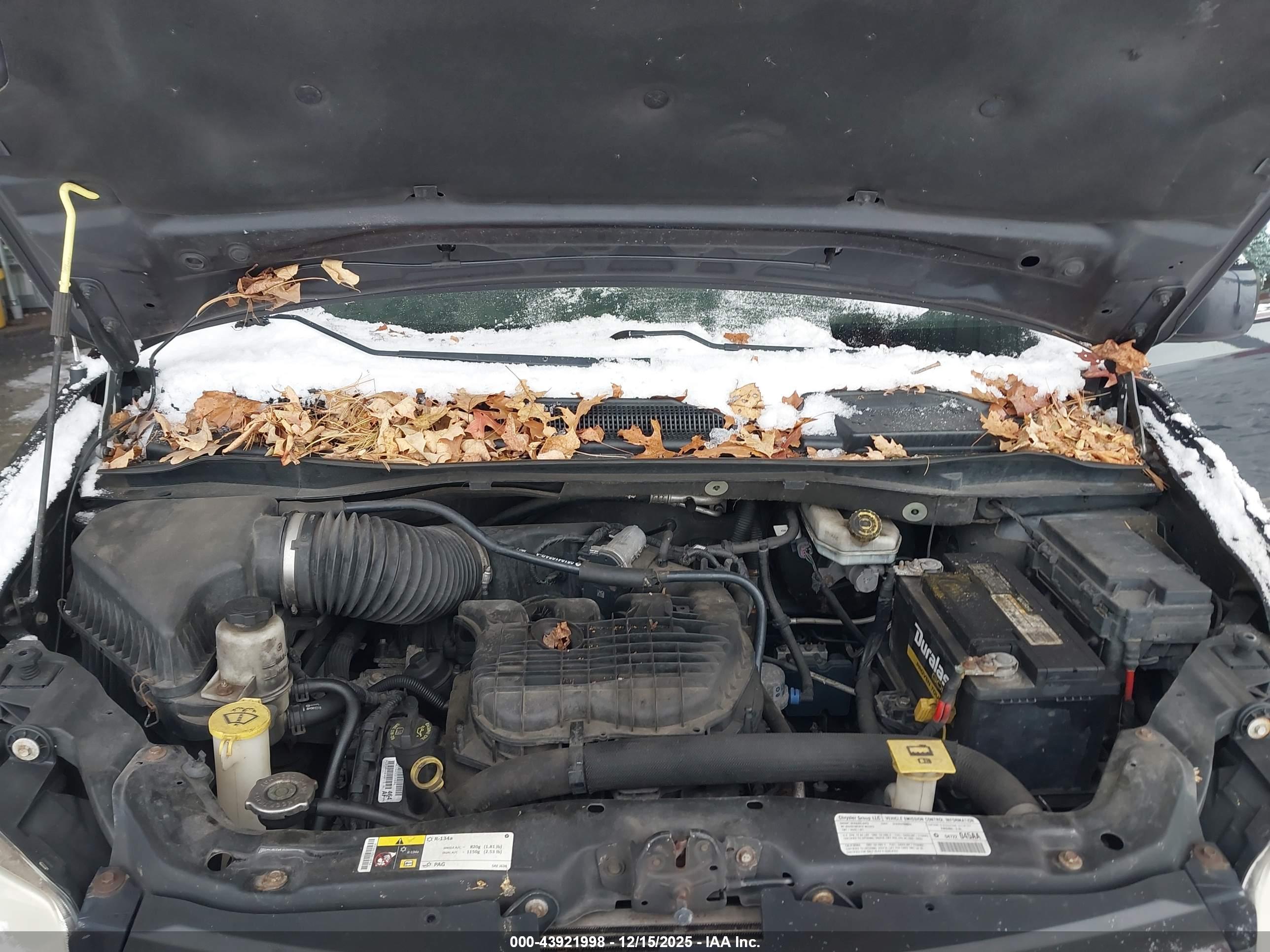 CHRYSLER TOWN image 10