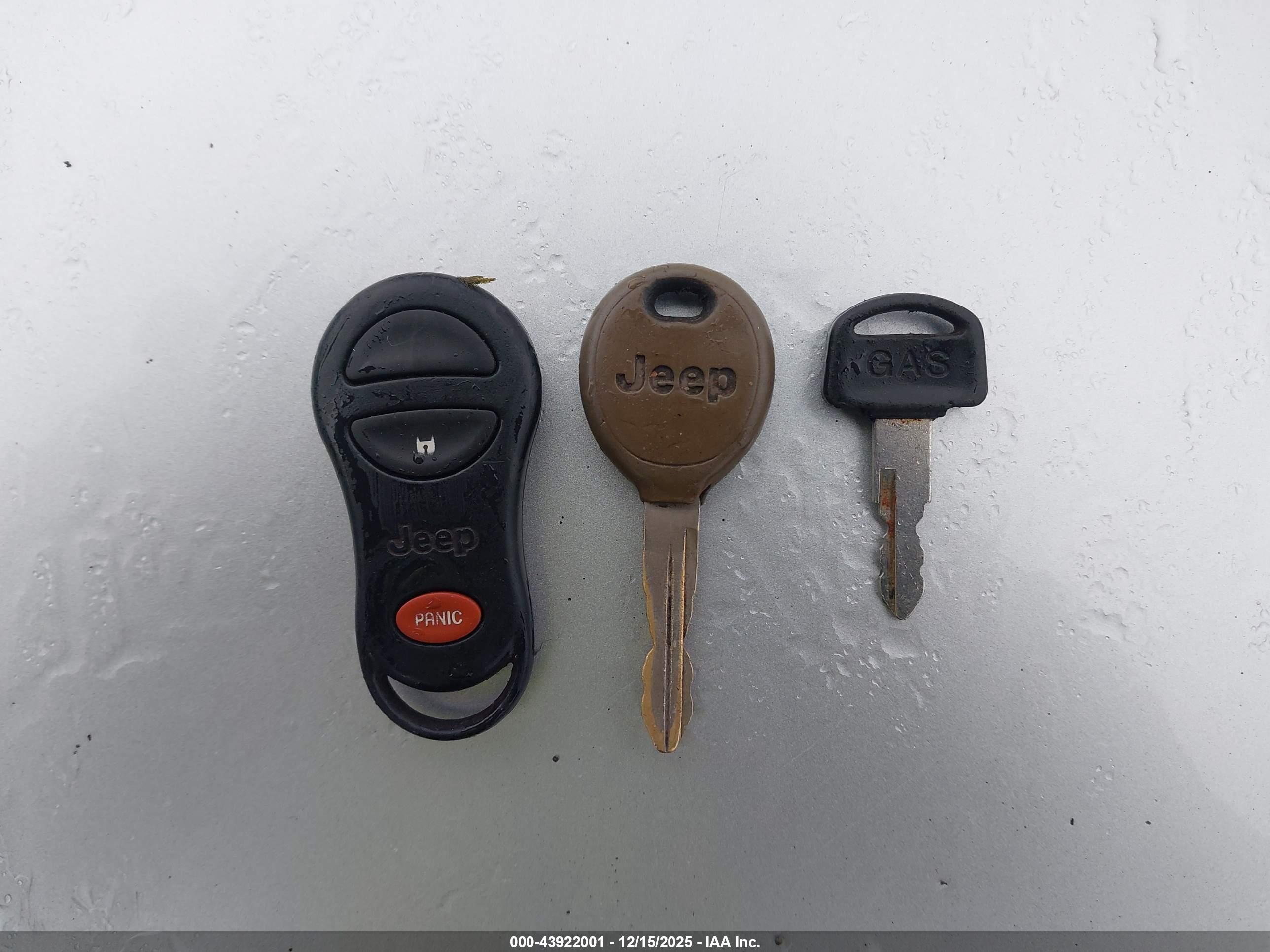 JEEP GRAND image 11