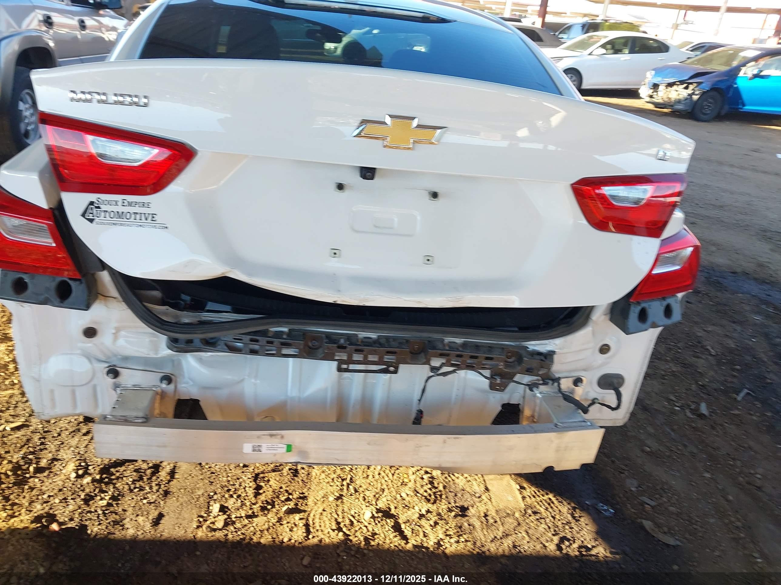 CHEVROLET MALIBU image 6