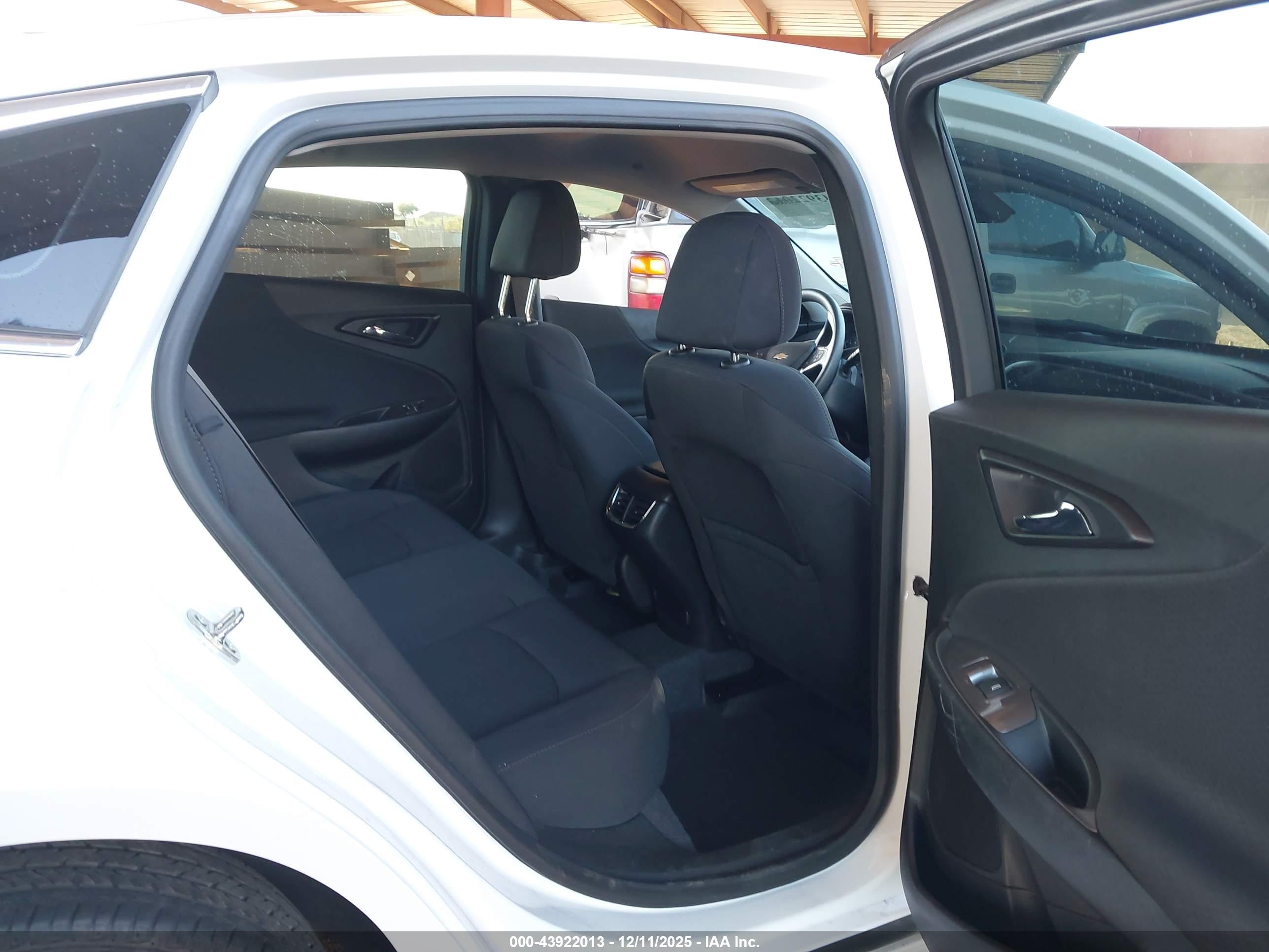 CHEVROLET MALIBU image 8