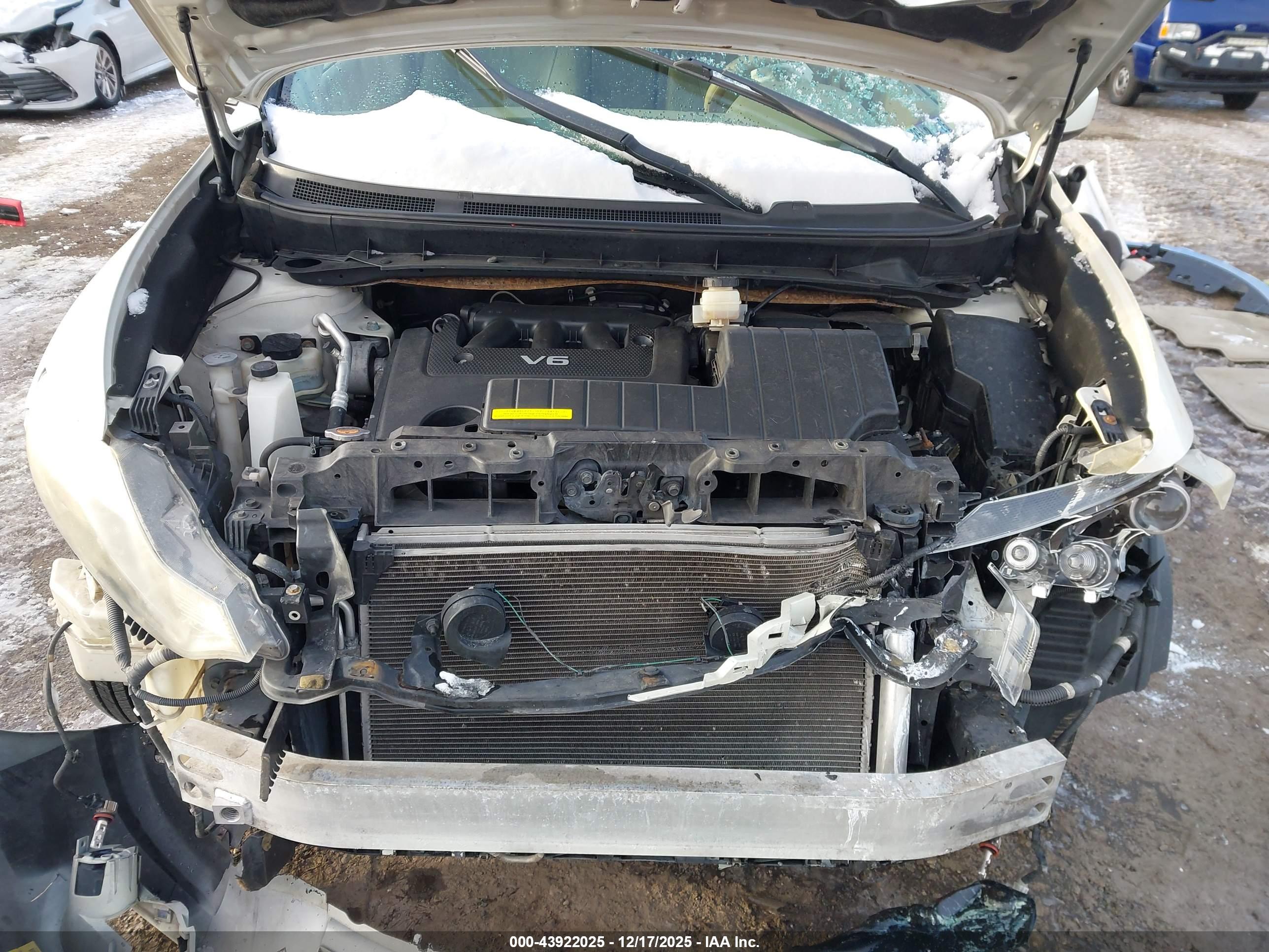 NISSAN MURANO image 10