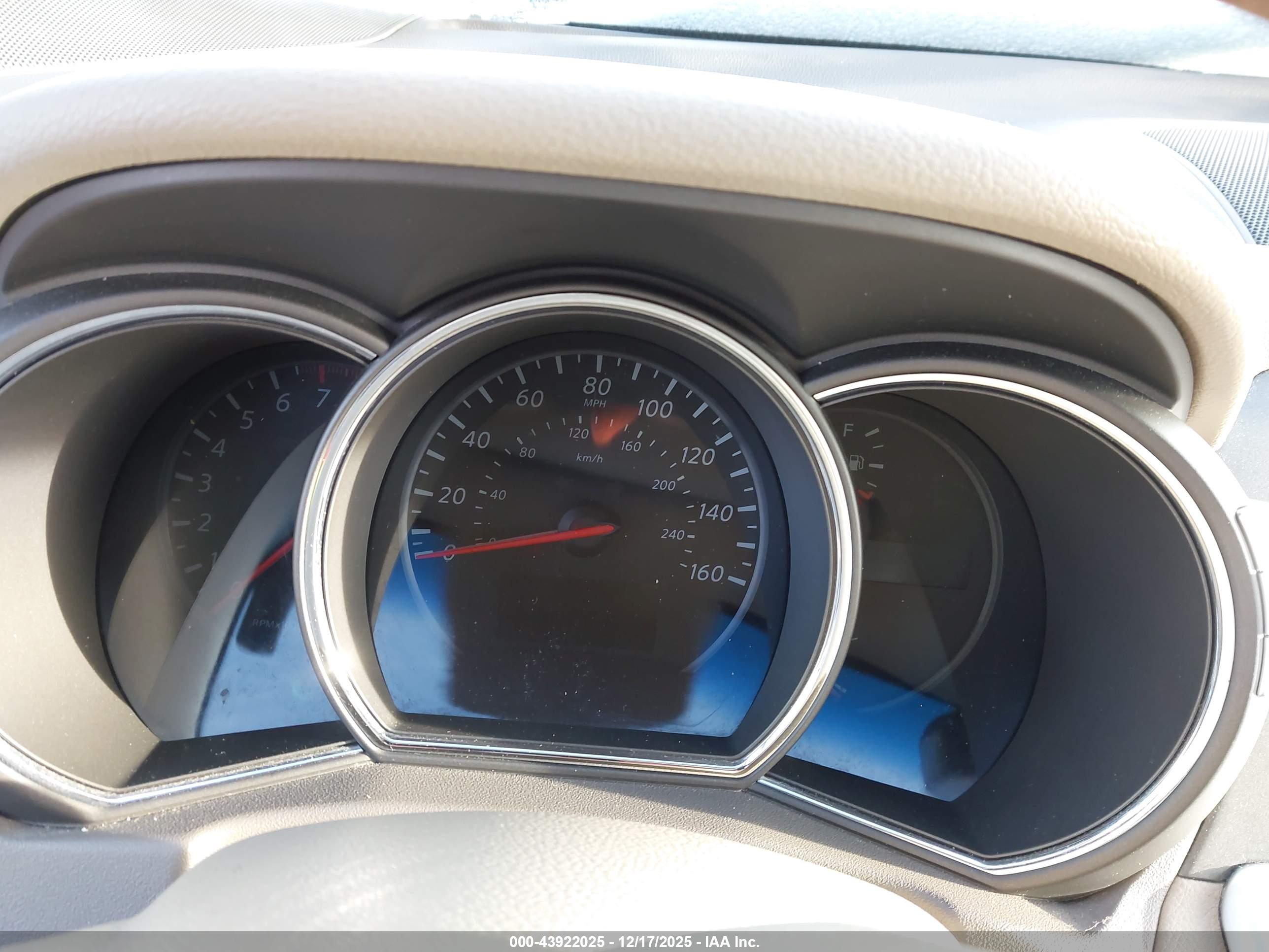 NISSAN MURANO image 7