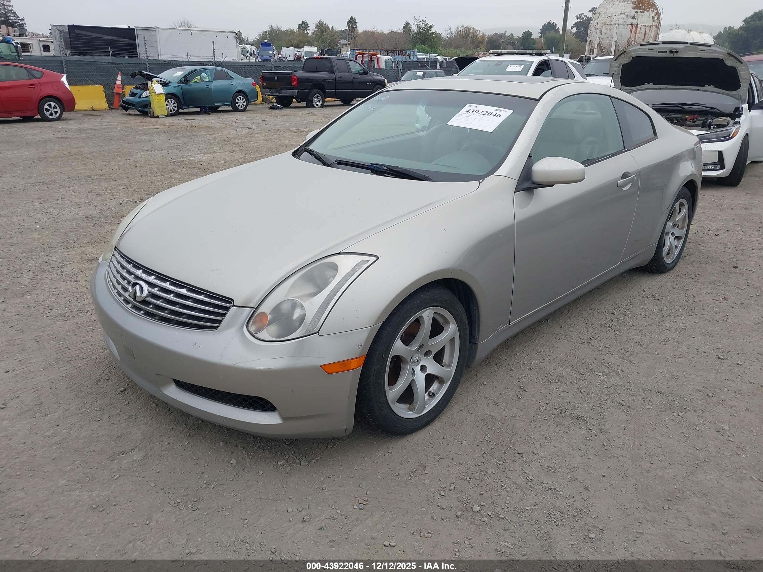 INFINITI G35 image 2
