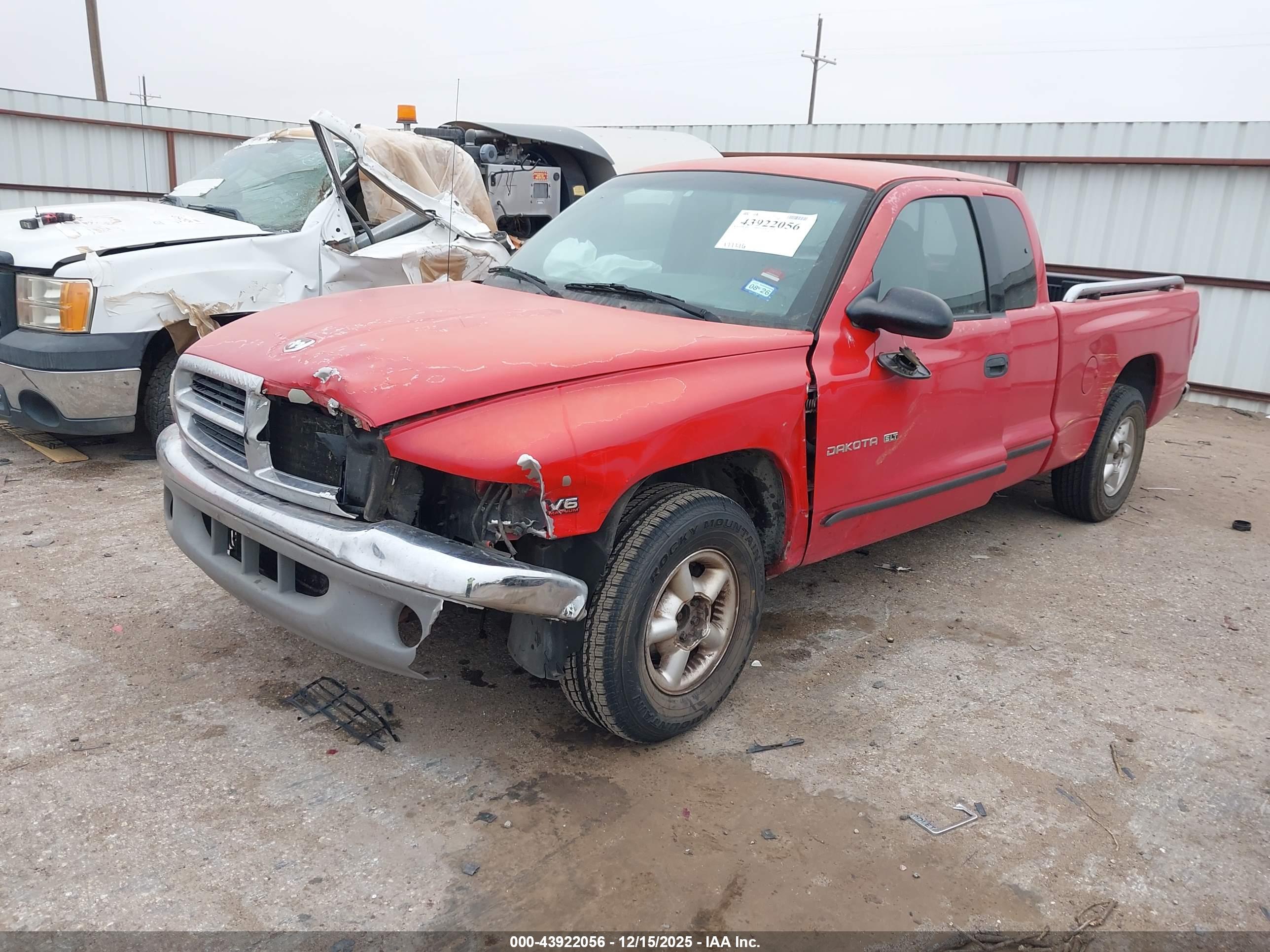 DODGE DAKOTA image 2