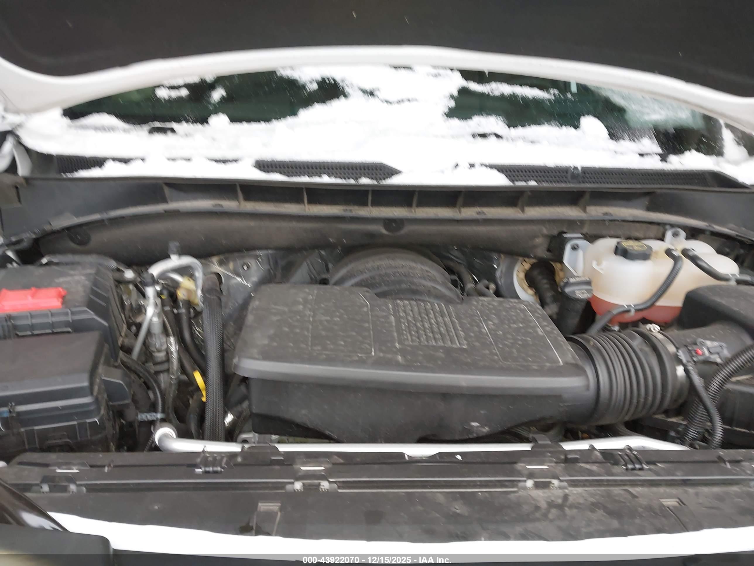 GMC YUKON image 6