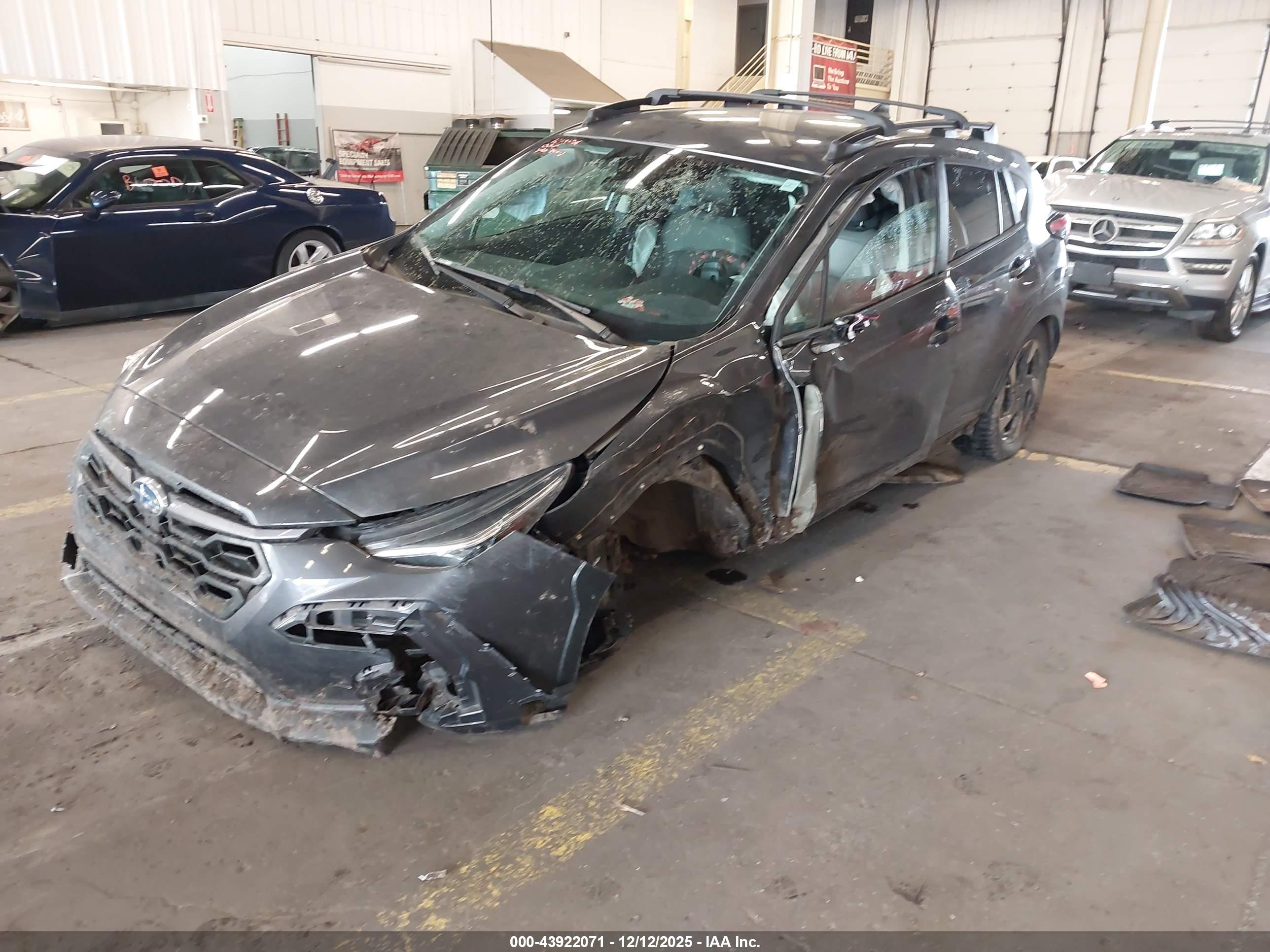 SUBARU CROSSTREK image 2