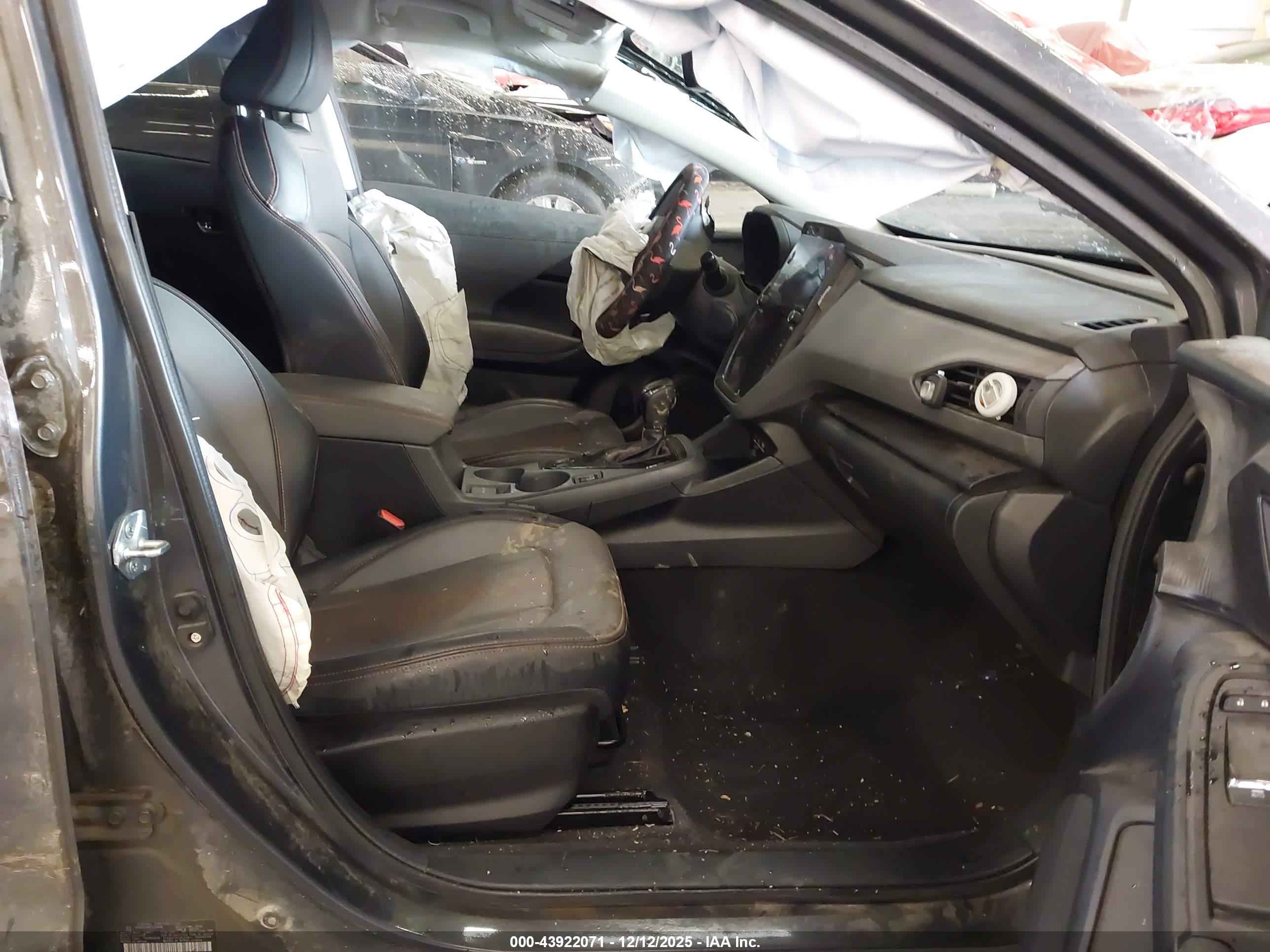 SUBARU CROSSTREK image 5